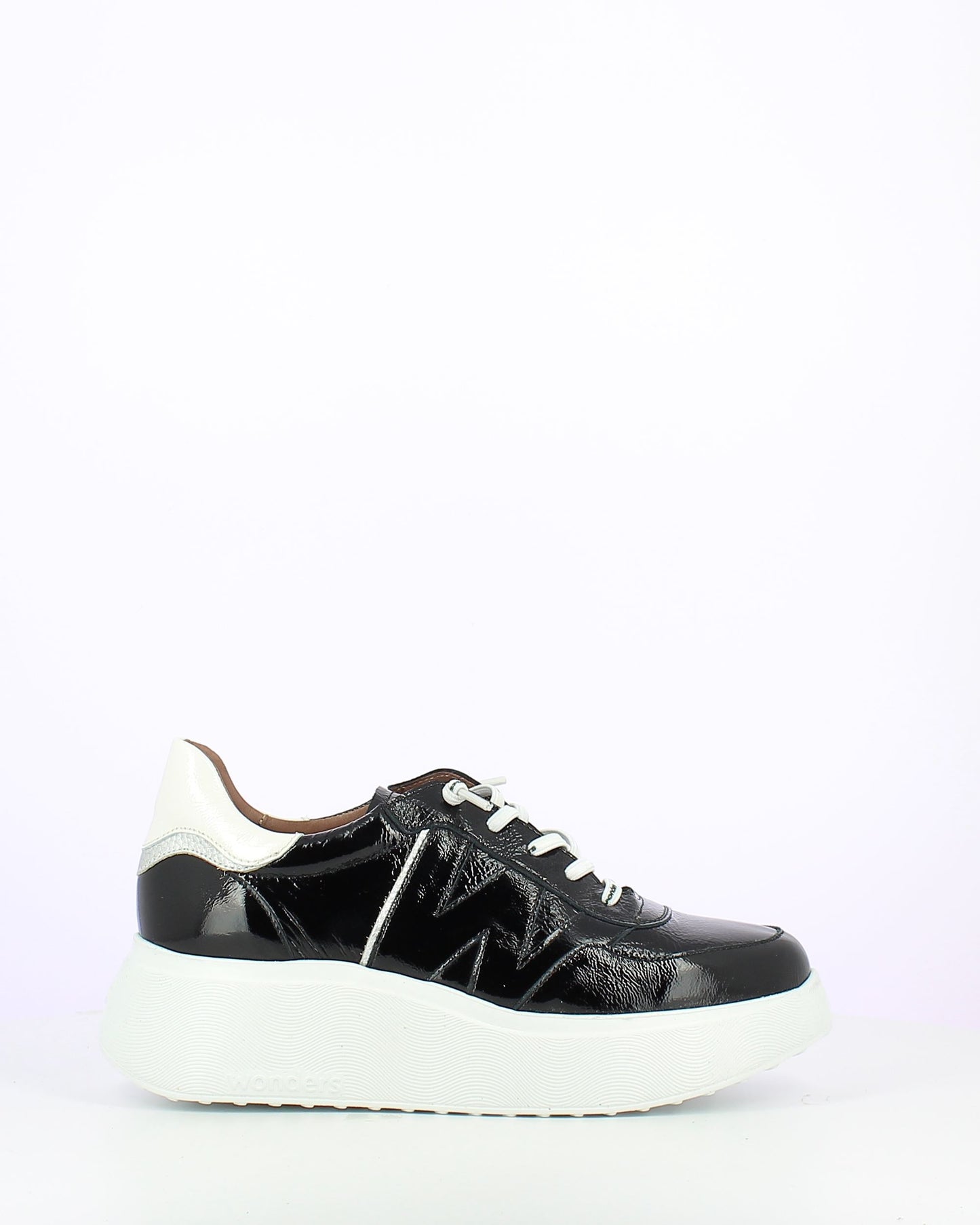 WND 0205-280 Black Patent sneaker