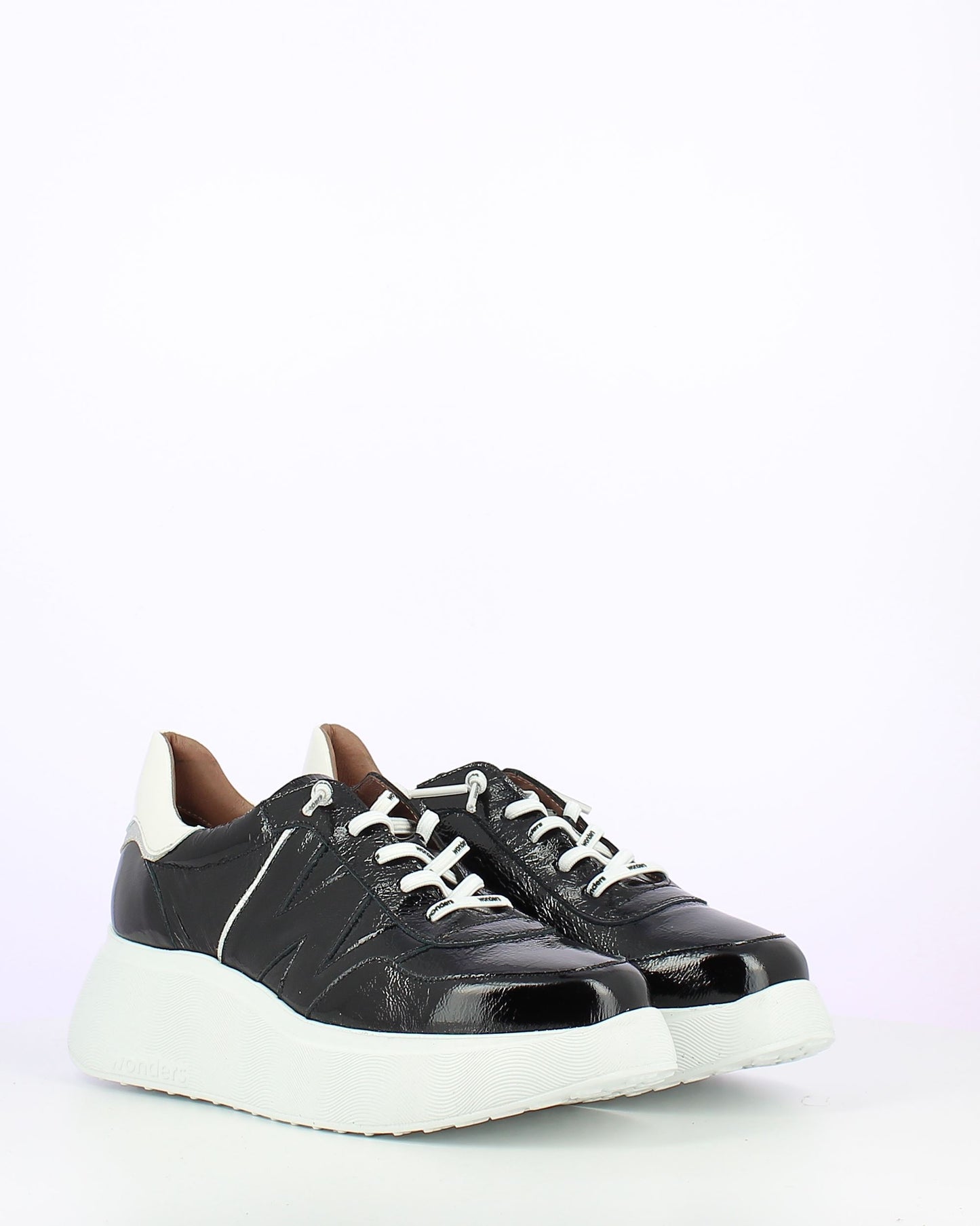 WND 0205-280 Black Patent sneaker