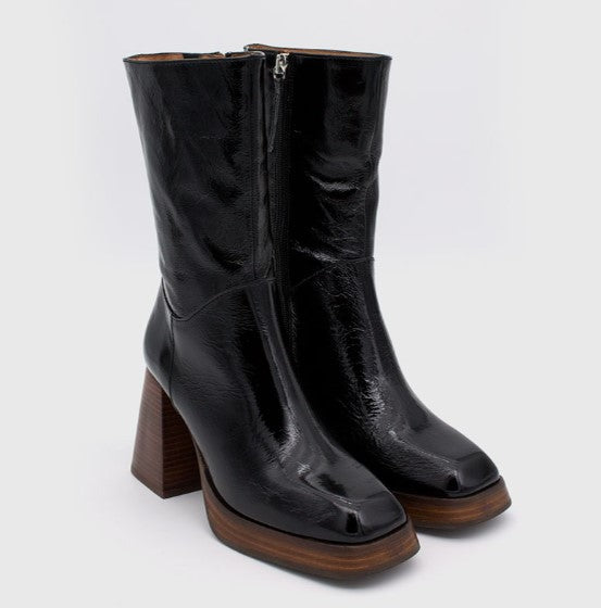 AA 017-330 OLAMA BLACK PATENT