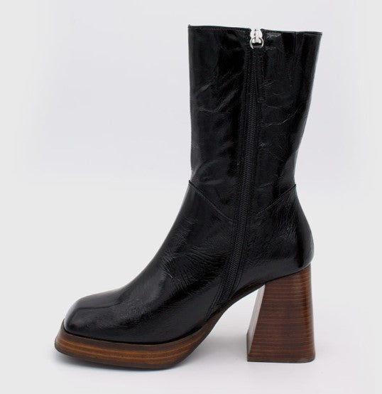 AA 017-330 OLAMA BLACK PATENT