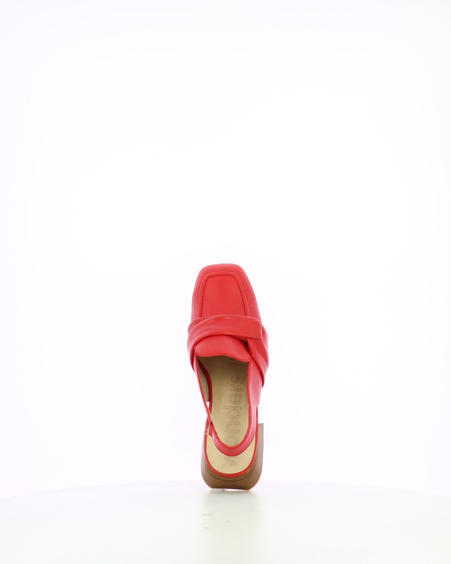 WND 8226-260 Red Leather C7120
