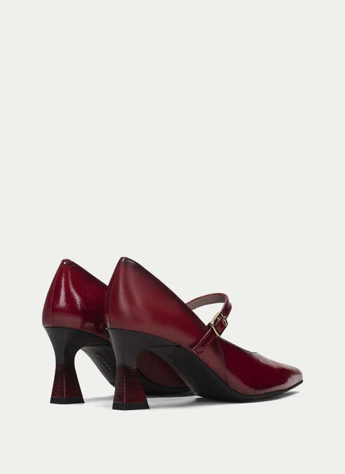 HSP 8354-260 RED PASSION MARYJANE PUMP