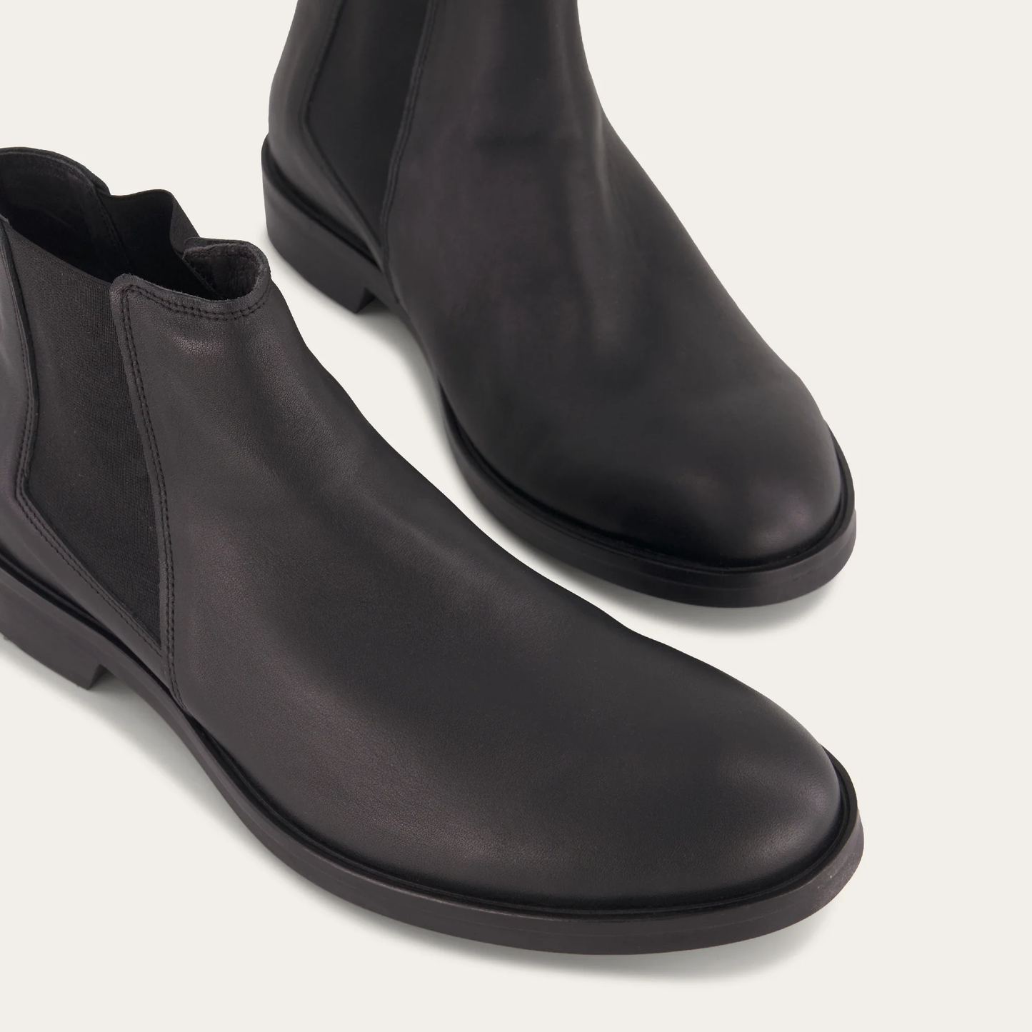 NAOTM Washington Black Jet Leather