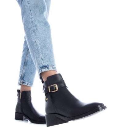 CAR 144-200 BLACK ANKLE BOOT