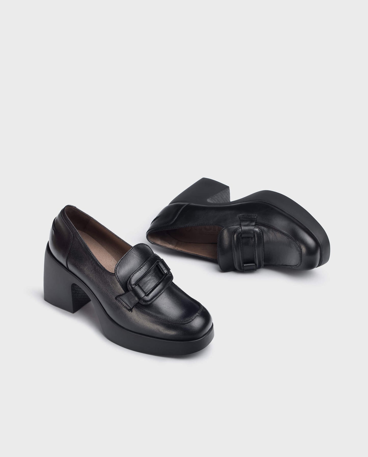 WND 1158-270 Black Pump