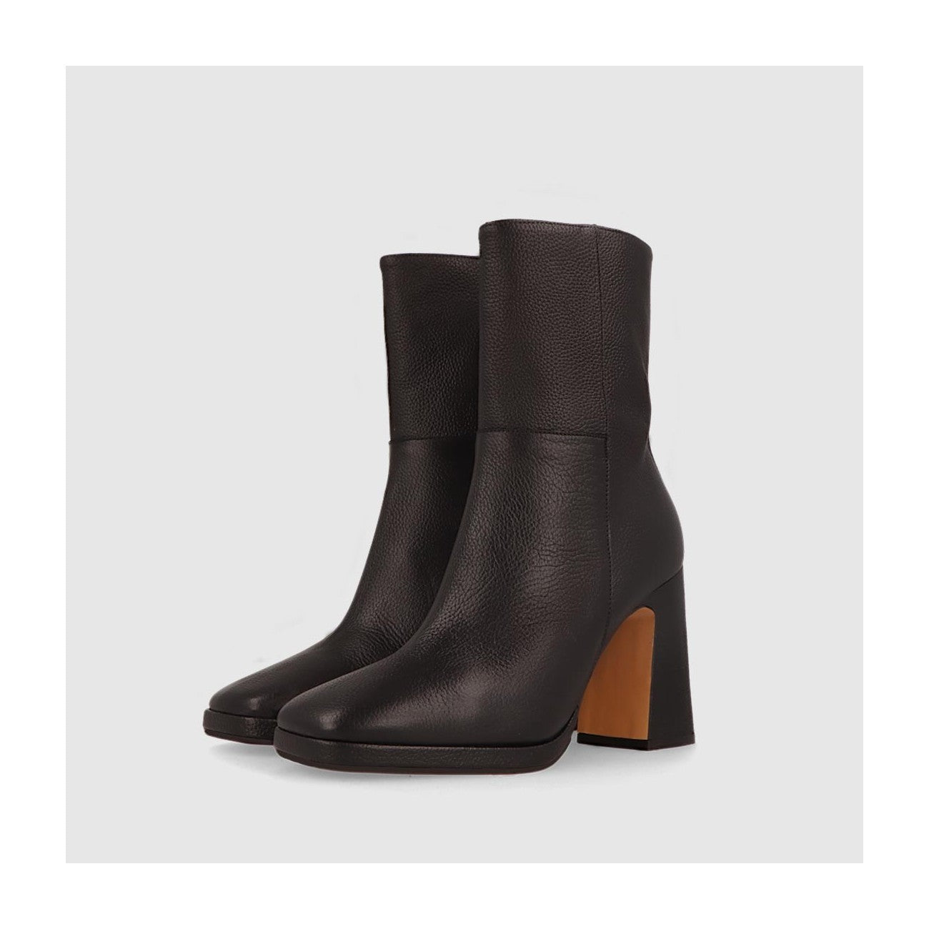 LDI LIN2016-290 BLACK LEA