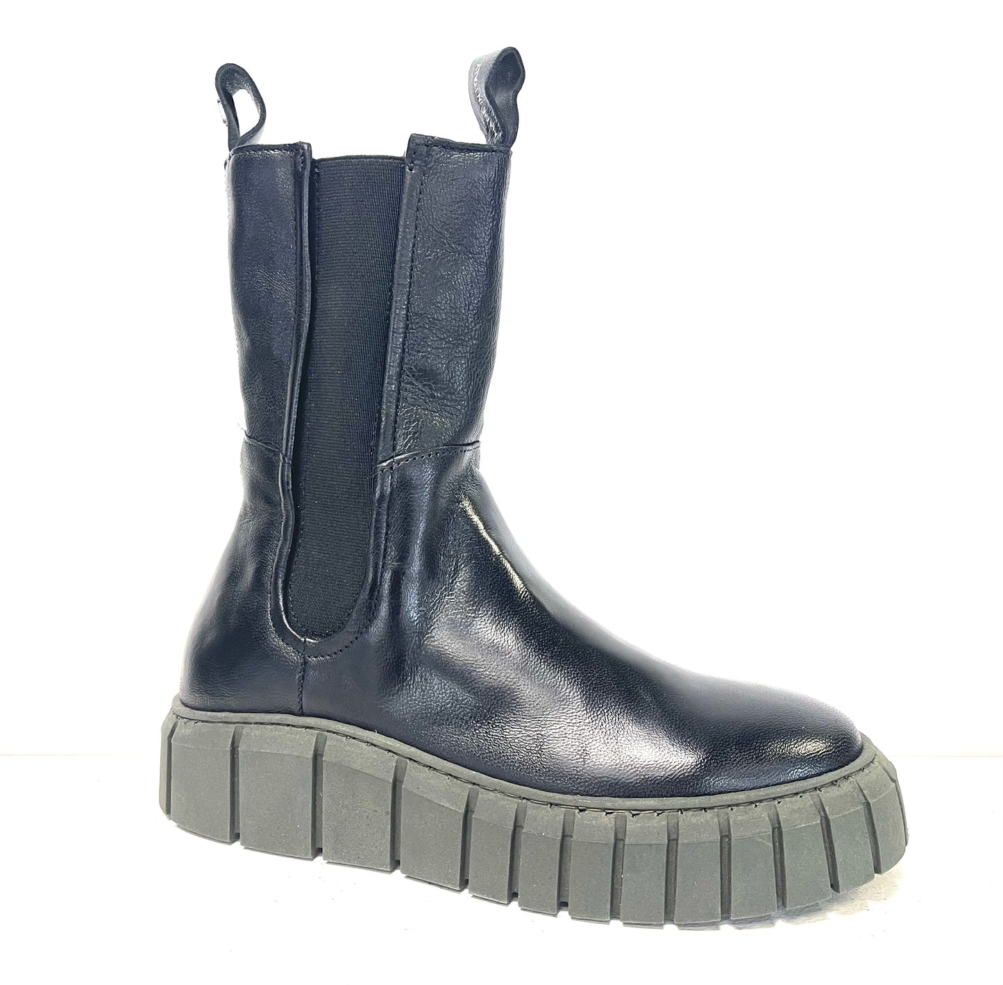 MJ 1216-260 Black leather Chelsea
