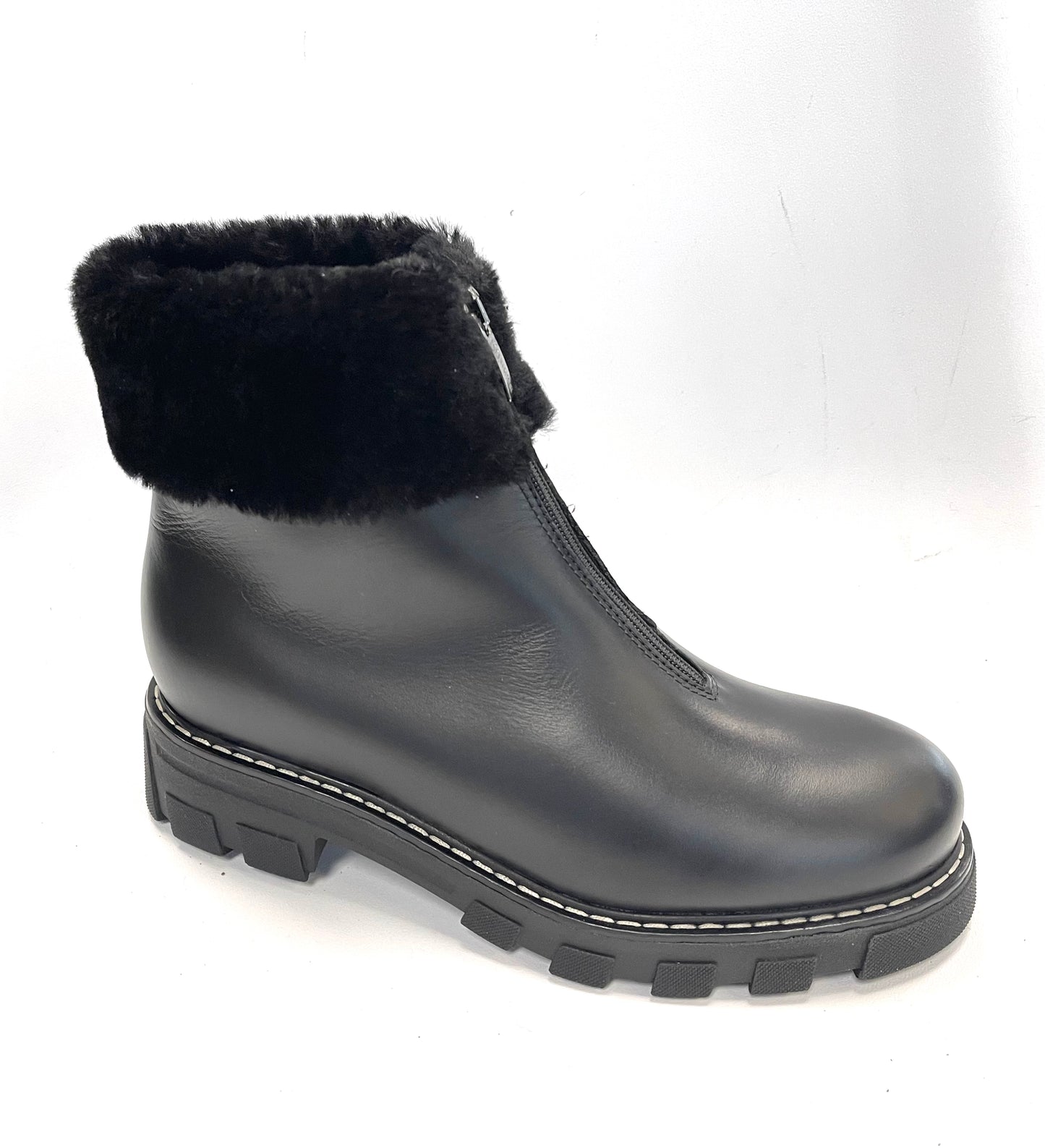 LC Abba-585 Black Leather