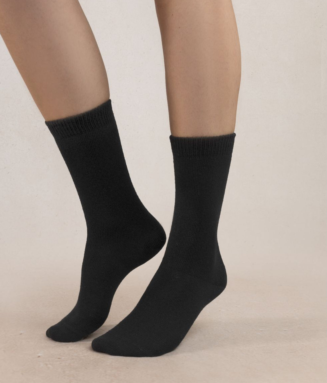 BLF 6095 Solid Colours Cashmere Socks