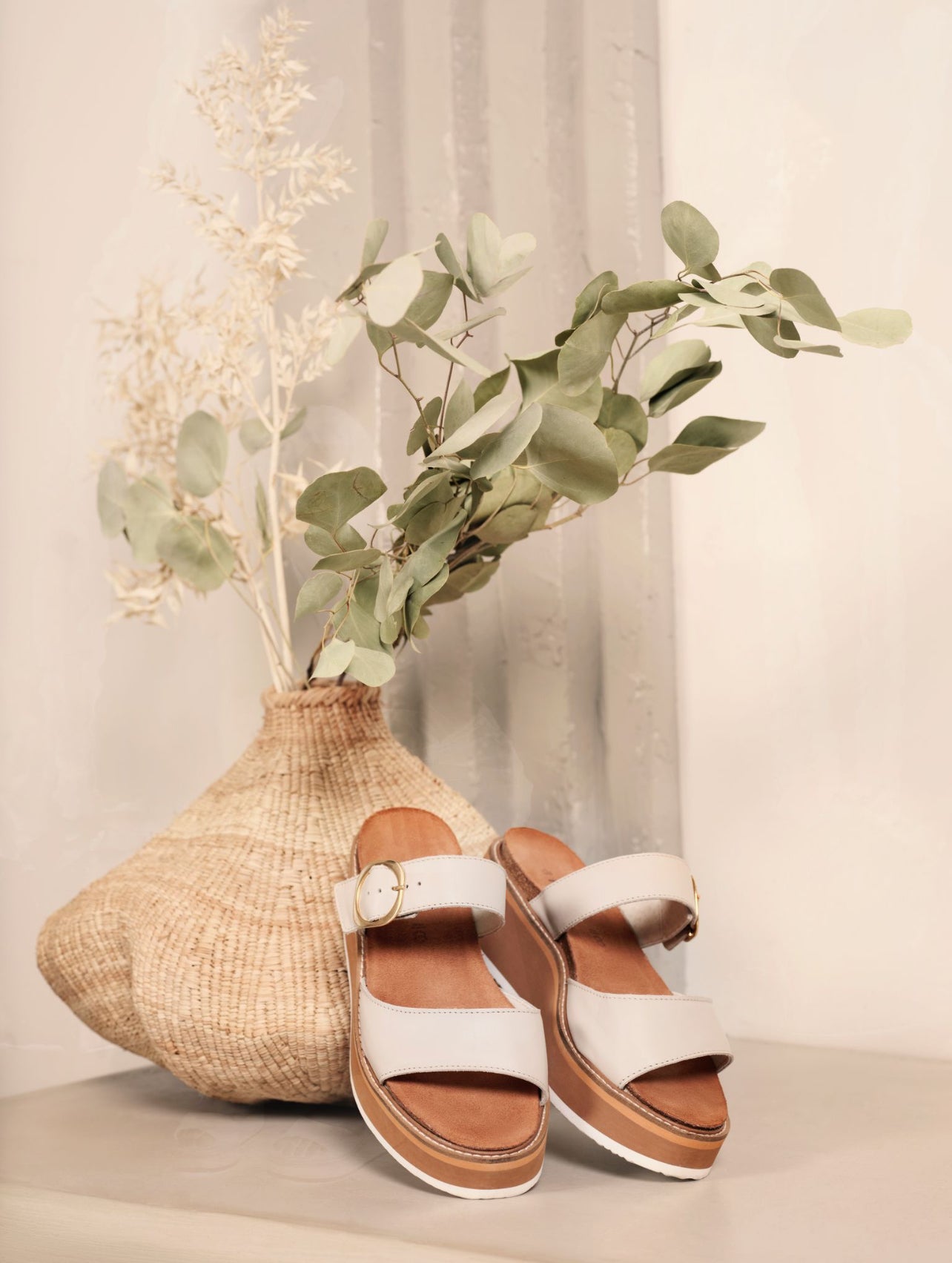 NAOT HALVAH SOFT IVORY LEATHER