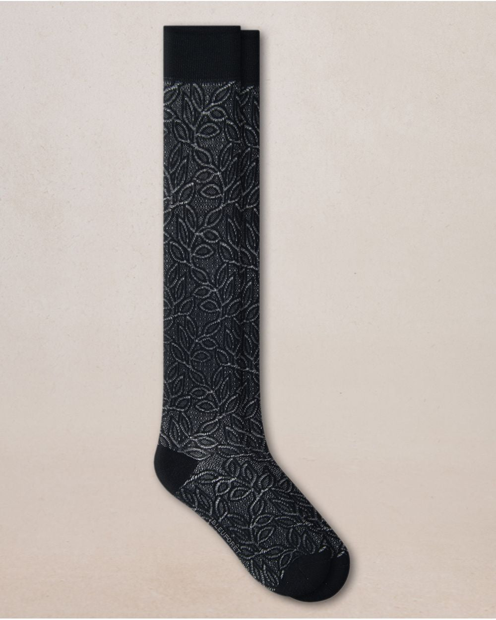 BLF 6528 AR5 BLACK silk-knee-length-foliage-socks