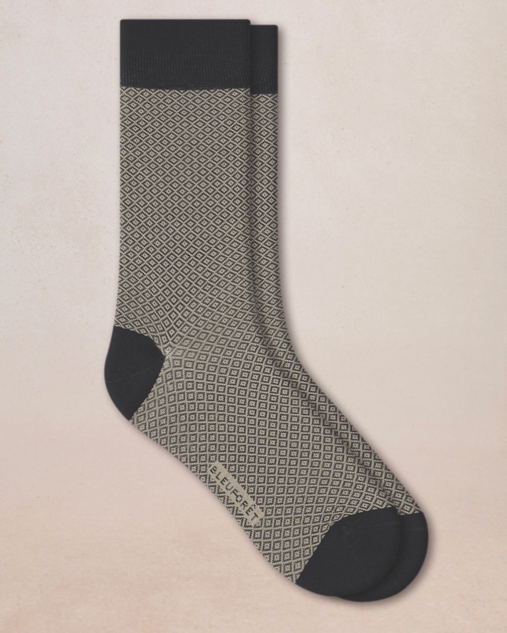 BLFM 7096 AR5 BLACK lisle-yarn-socks-with-tie-motif
