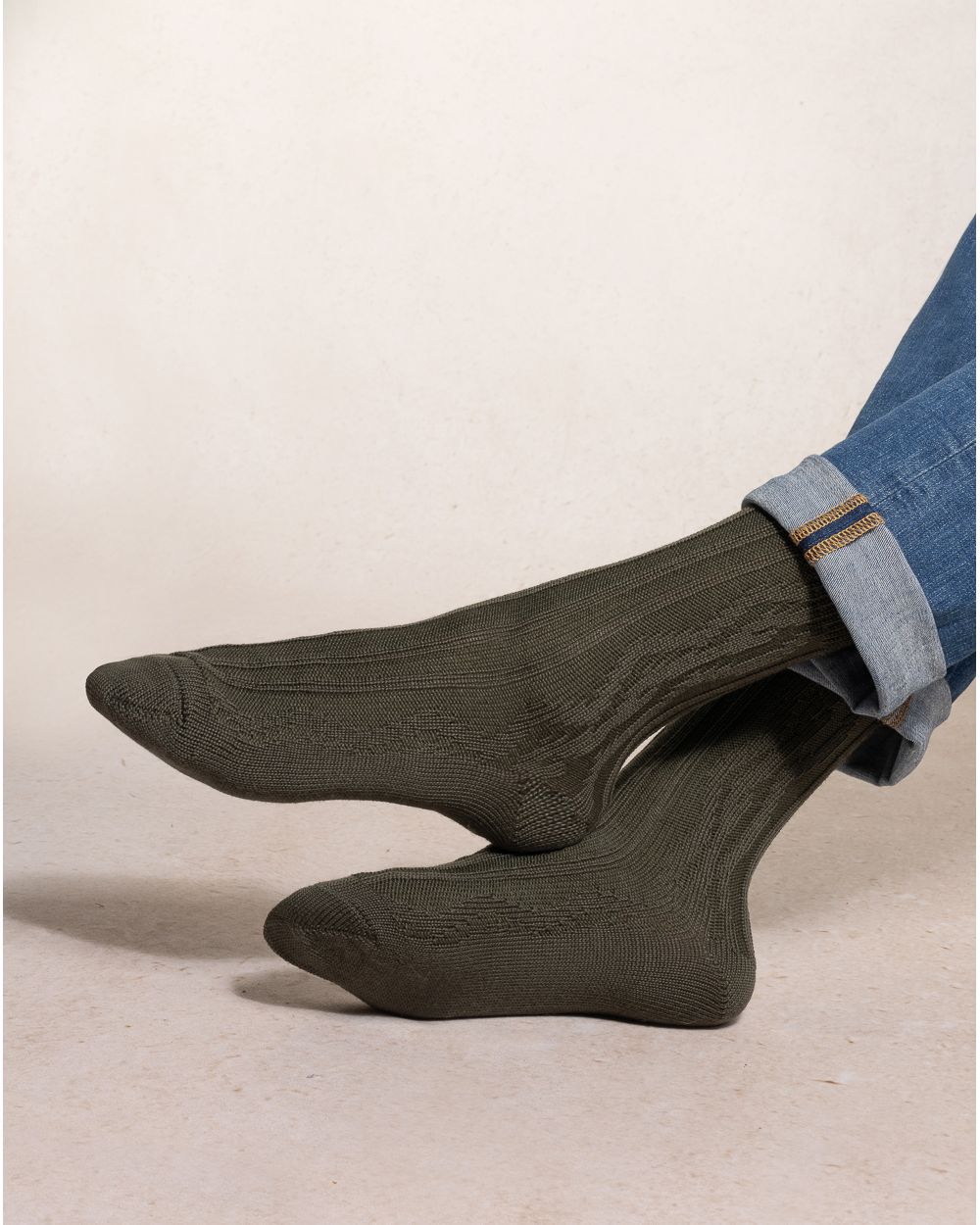 BLFM 7098 AF5 KHAKI  merino-wool-cable-knit-socks