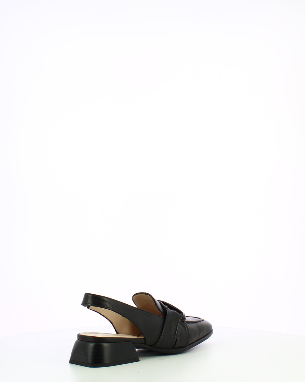 WND 1226-260 Black Leather C7120