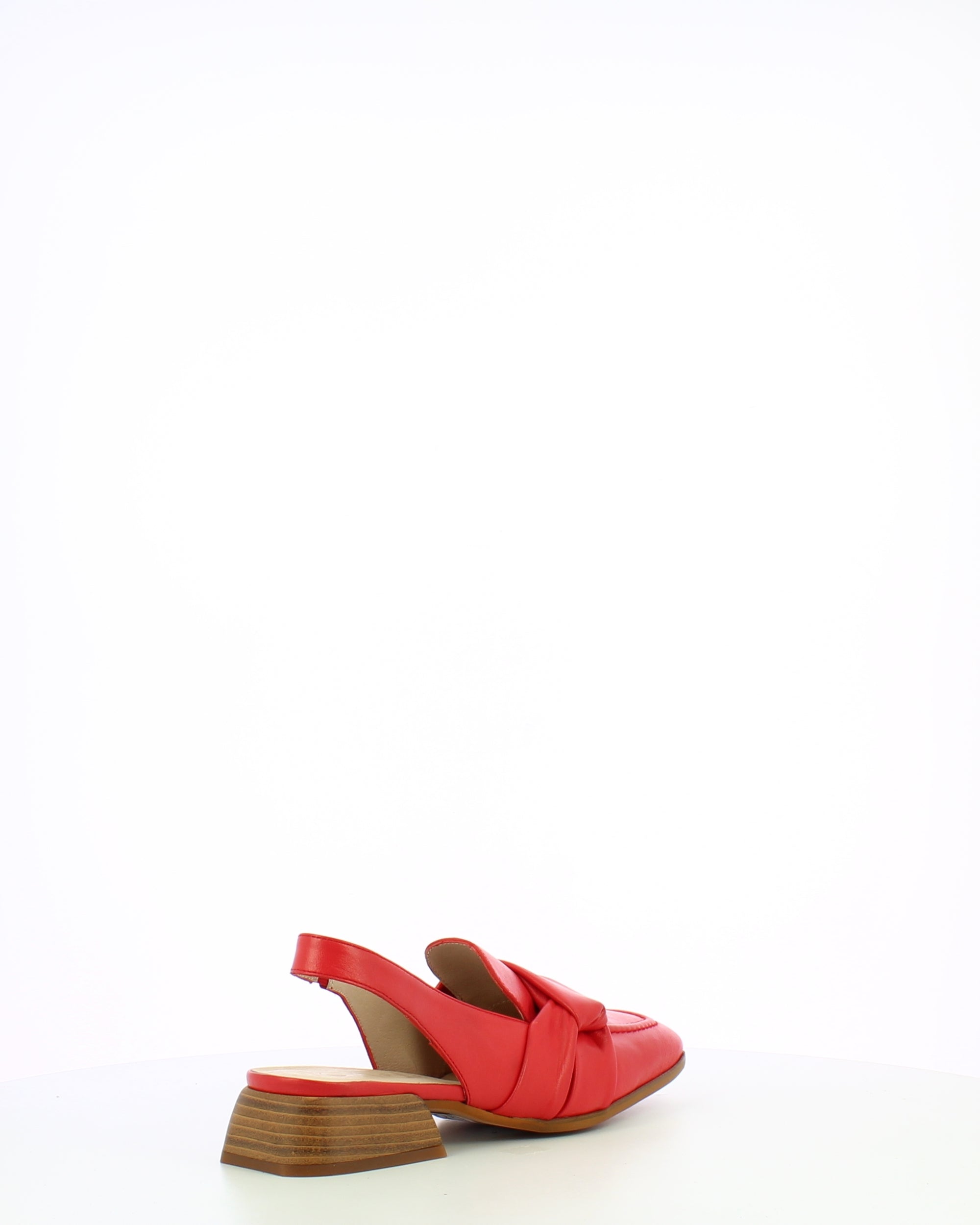 WND 8226-260 Red Leather C7120