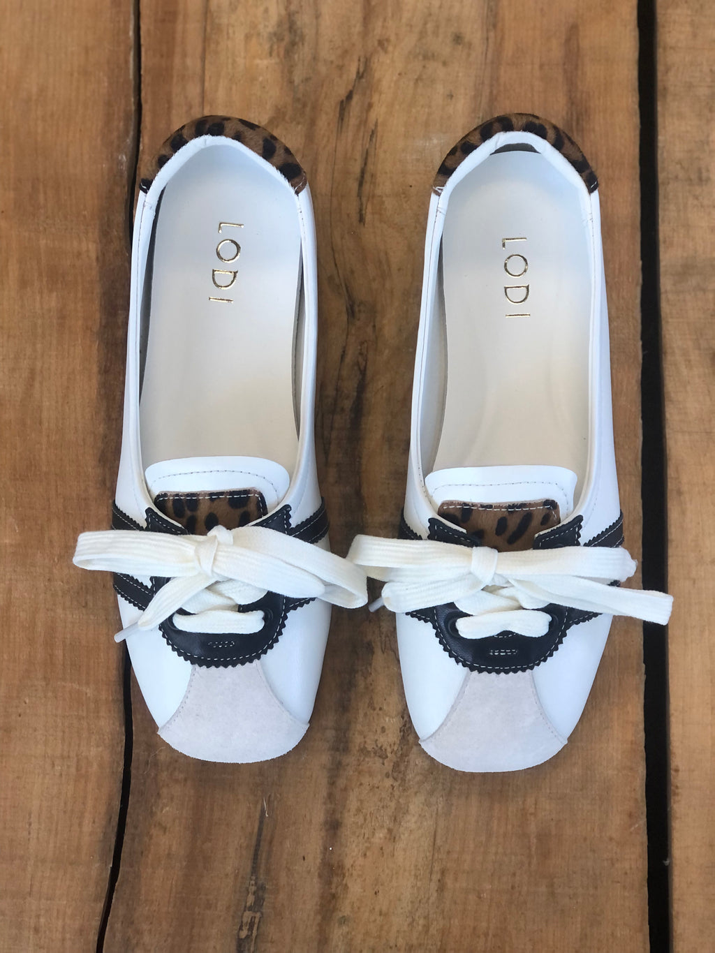 LDI Beto-260 Black & White sneakerina