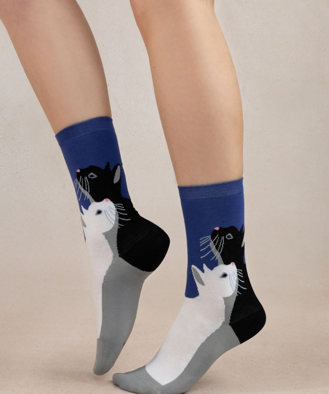BLF 6438 Cats Pattern Socks