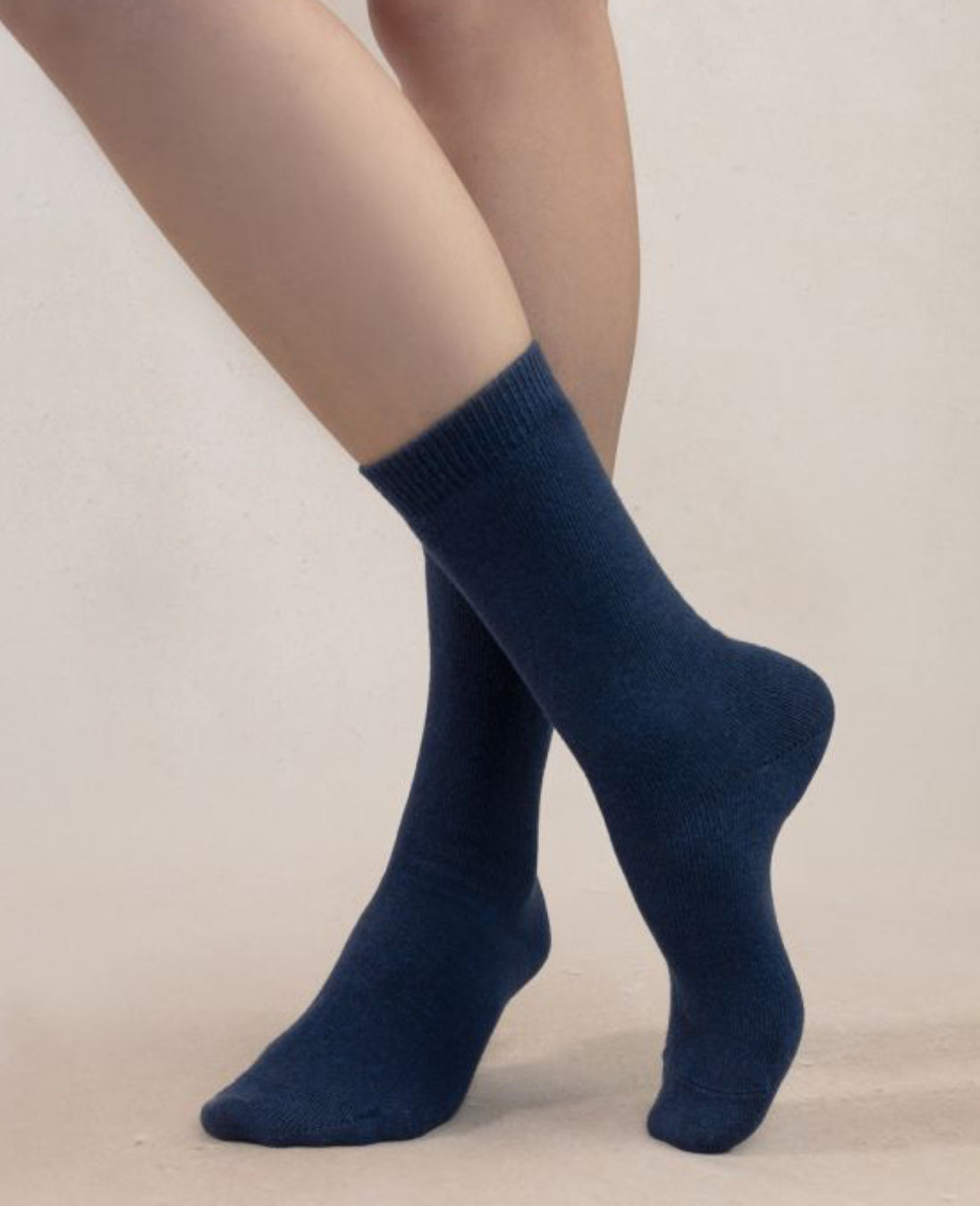 BLF 6095 Solid Colours Cashmere Socks