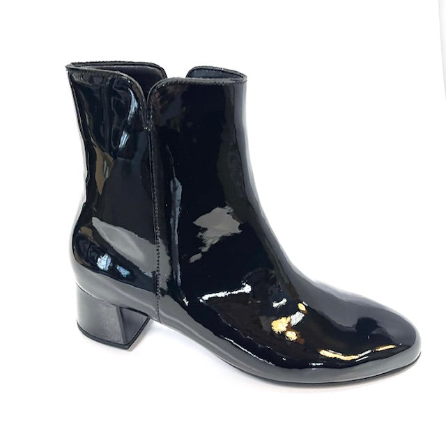 GB 0114-260 55.680.97 BLACK PATENT