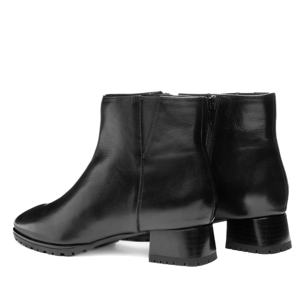 ARA 1115-260 GALWAY BLACK LEATHER