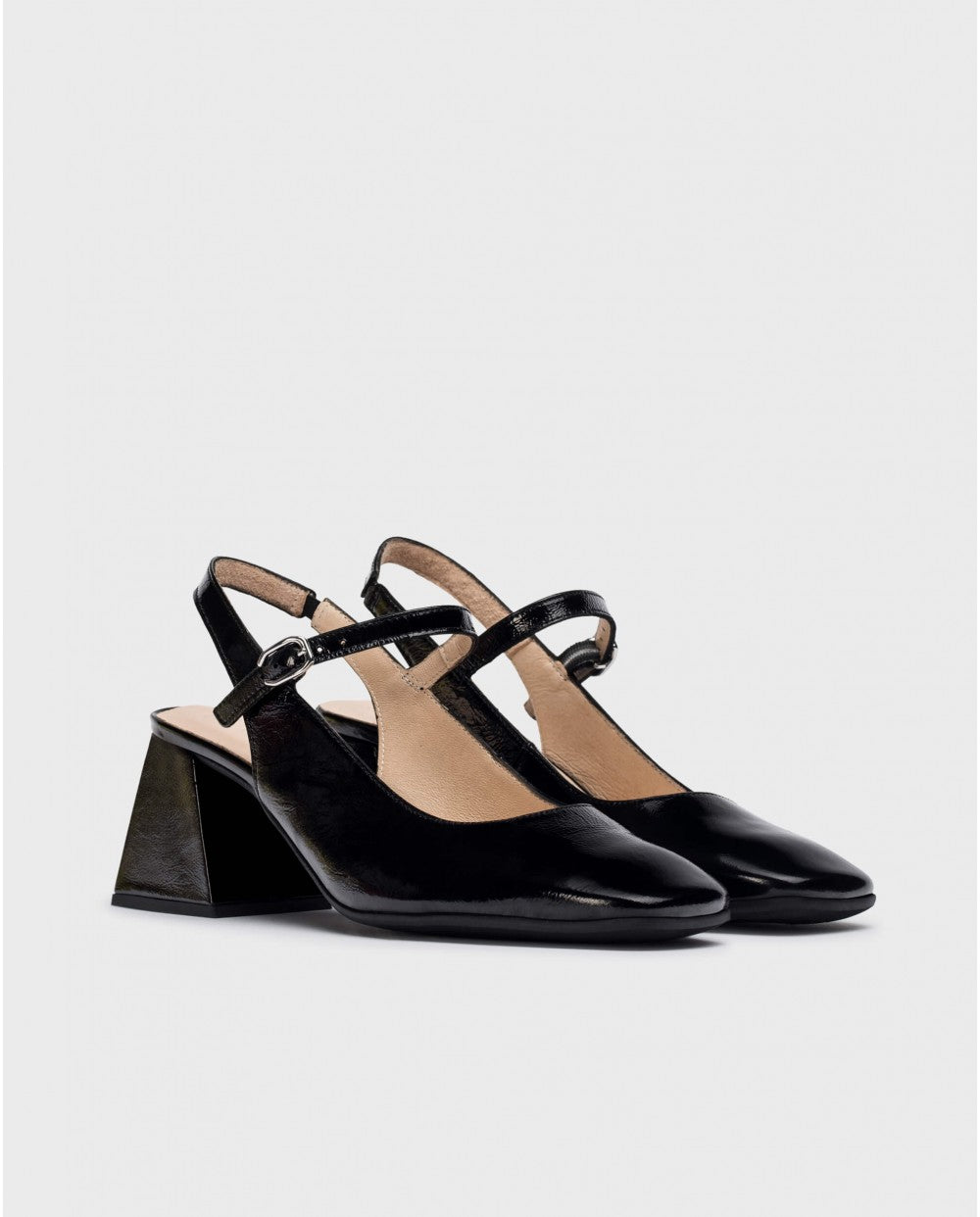 WND 0228-250 Black Patent H6307