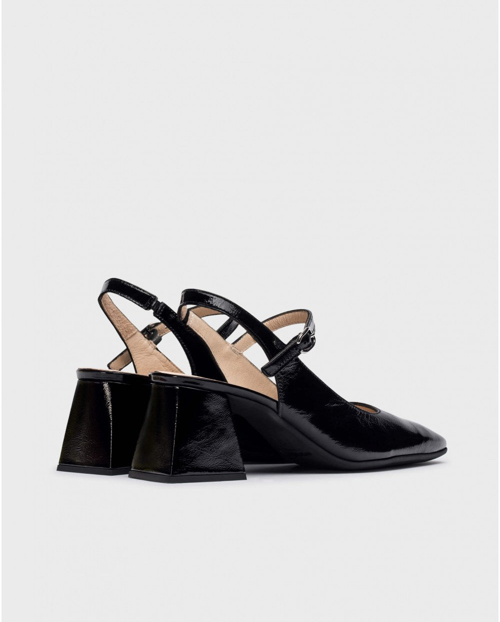 WND 0228-250 Black Patent H6307