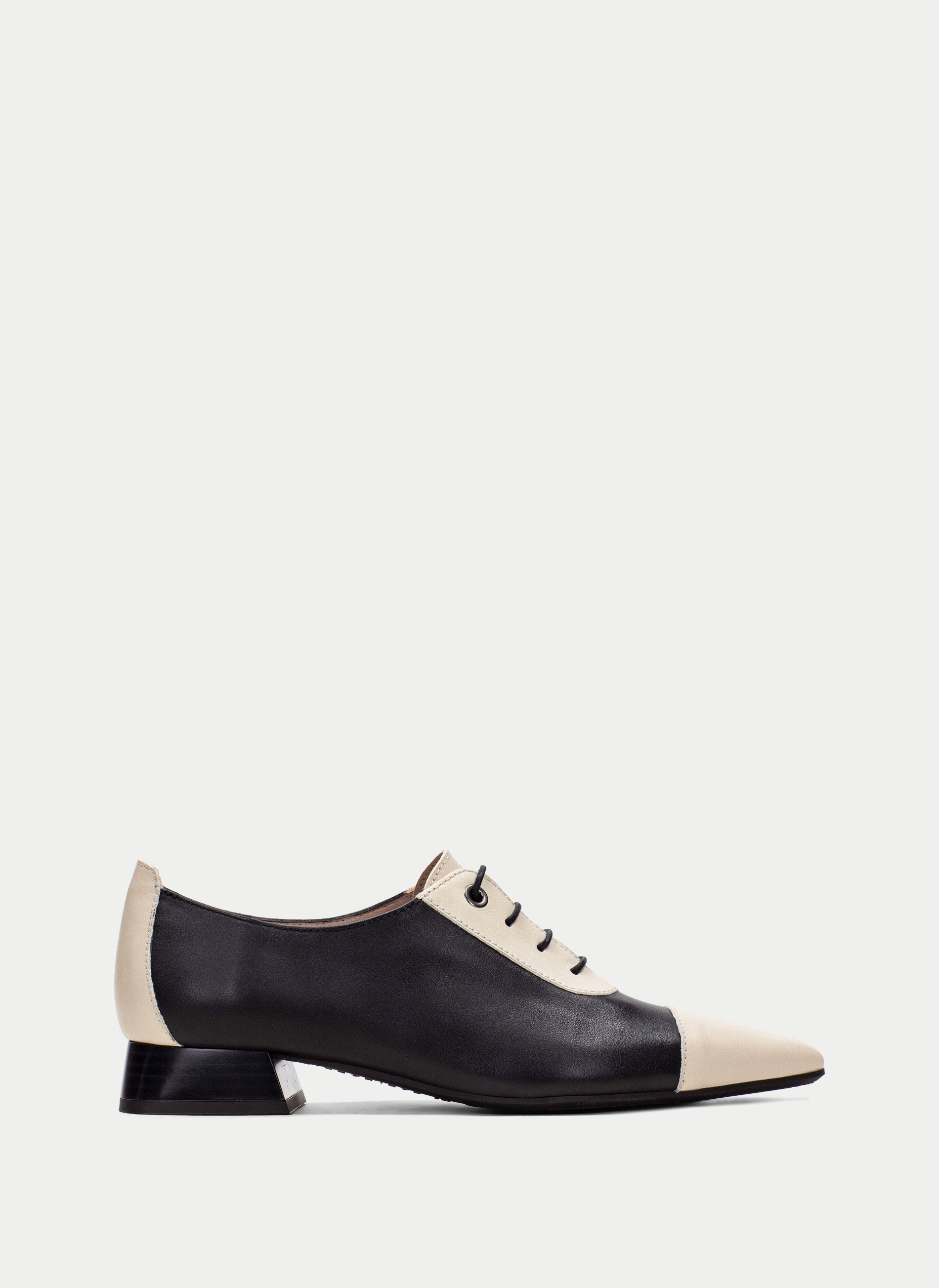 HSP 1402-260 DALI BLK-MILK OXFORD