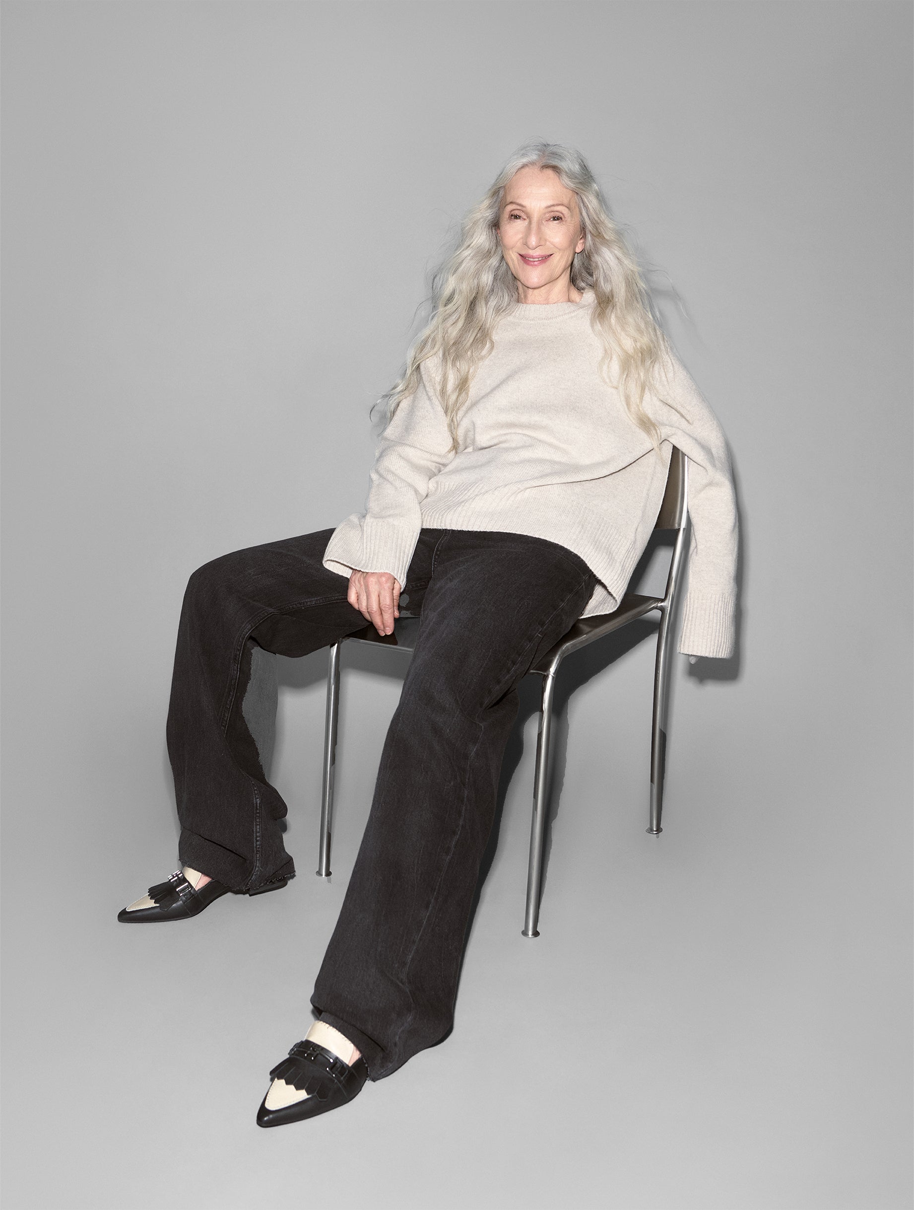 HSP 1415-275 DALI BLACK -MILK LOAFER