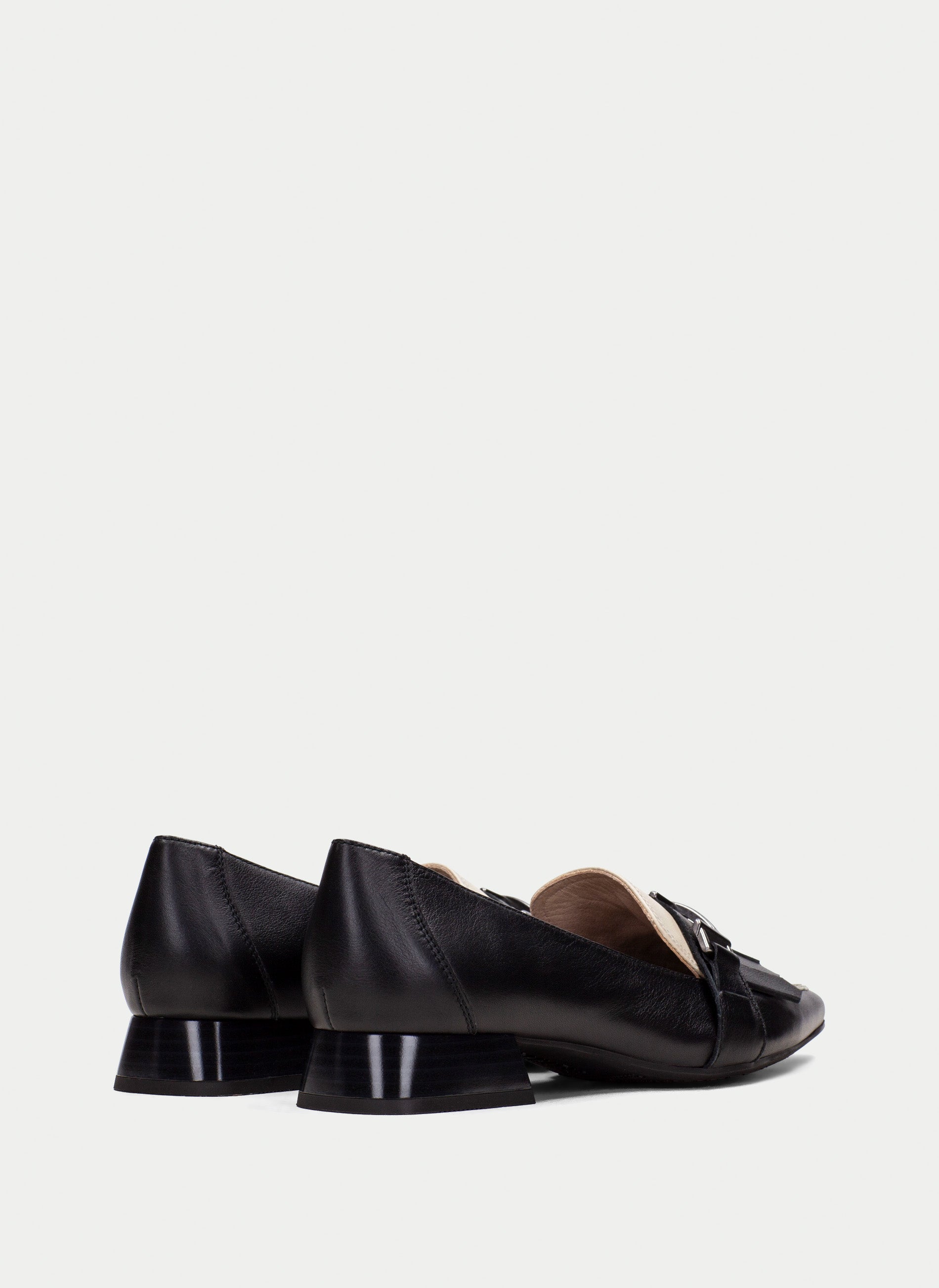 HSP 1415-275 DALI BLACK -MILK LOAFER