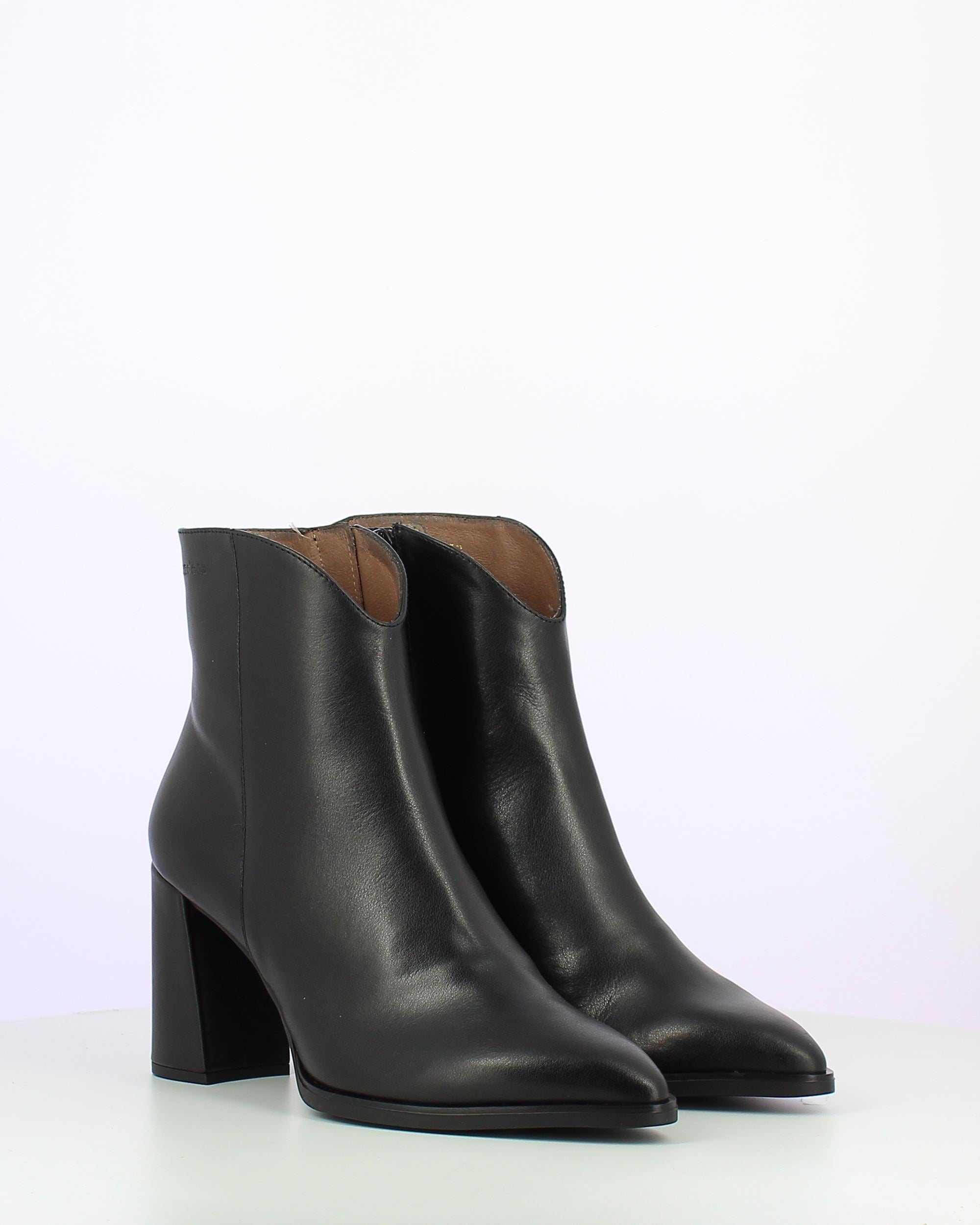 WND 1216-320 ISEO BLACK