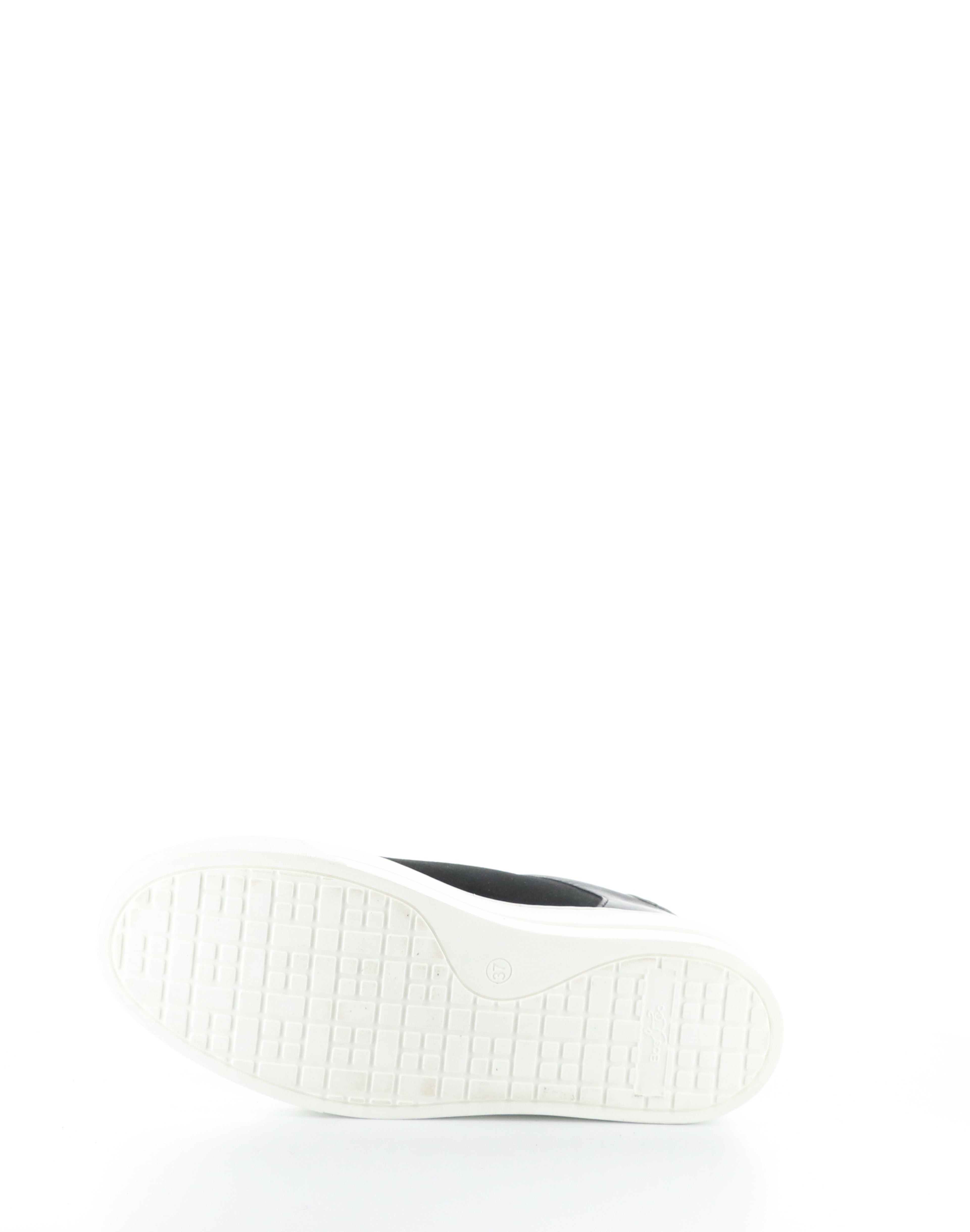 BC Maude-220 Black suede