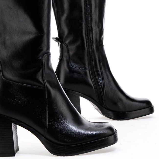 MJ 1241-260 BLACK PLATFORM TALL