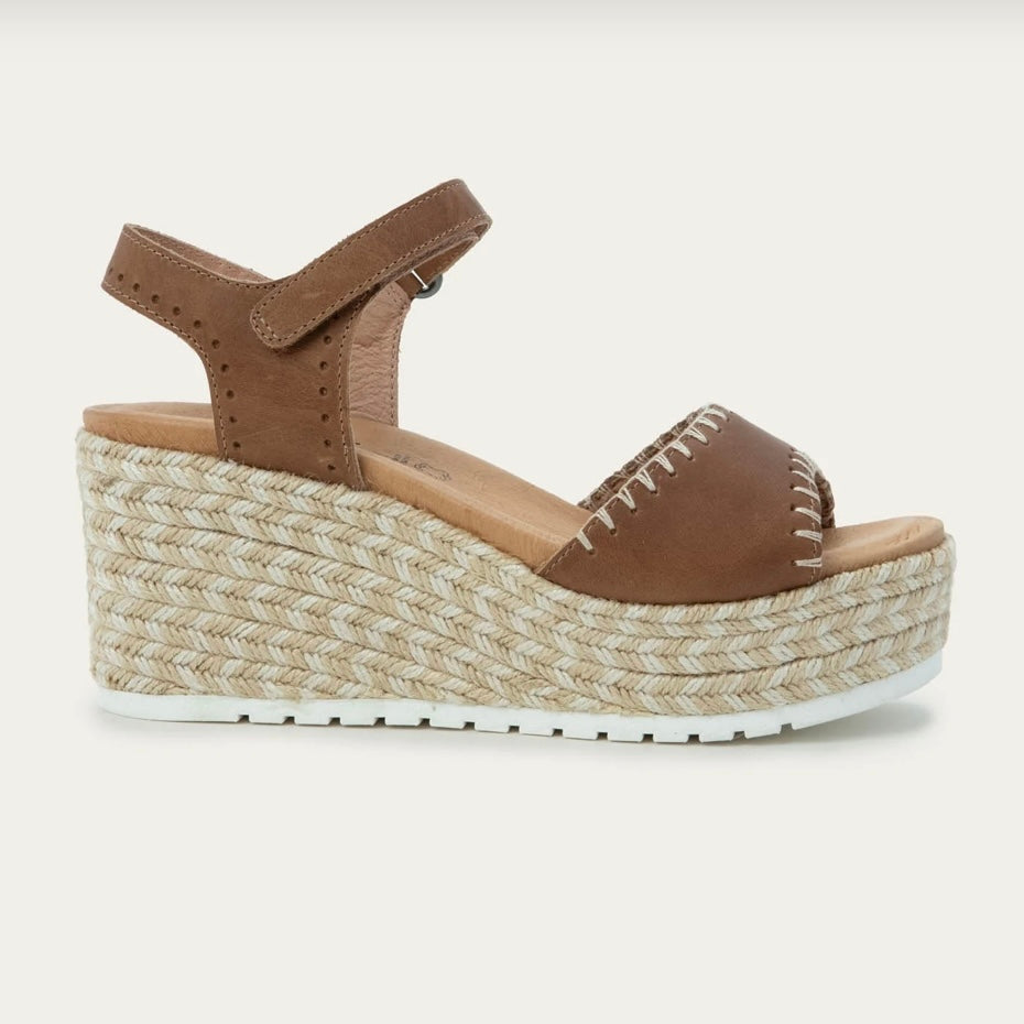 NAOT BLANES LATTE LEATHER