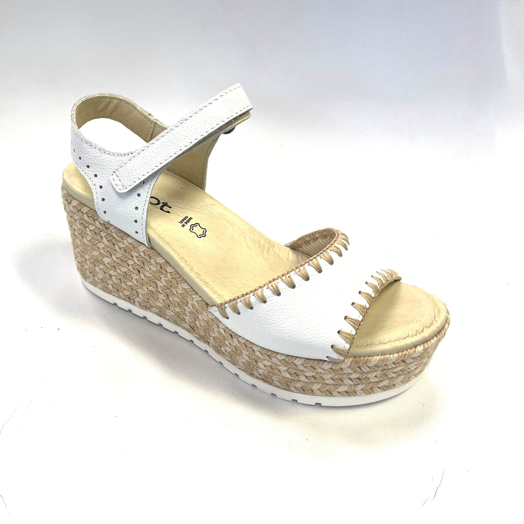 NAOT BLANES WHITE LEATHER