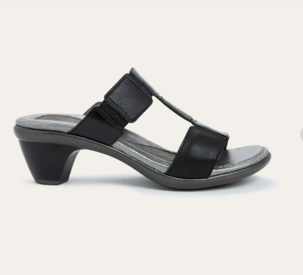 NAOT FORM BLACK LEATHER
