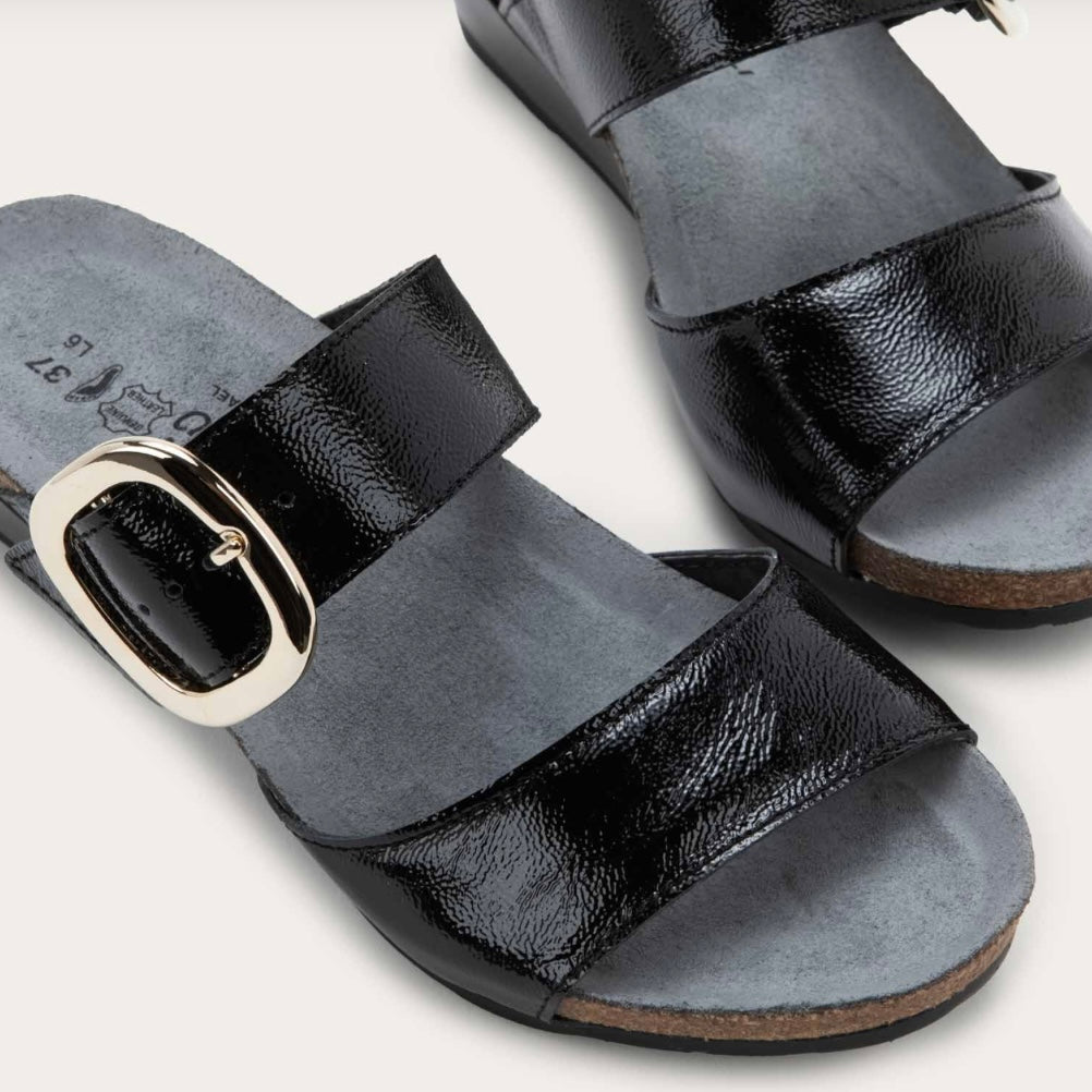 NAOT MAGIC BLACK CRINKLE PATENT