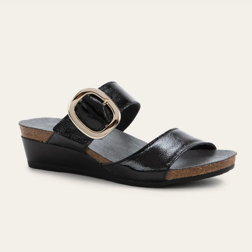 NAOT MAGIC BLACK CRINKLE PATENT