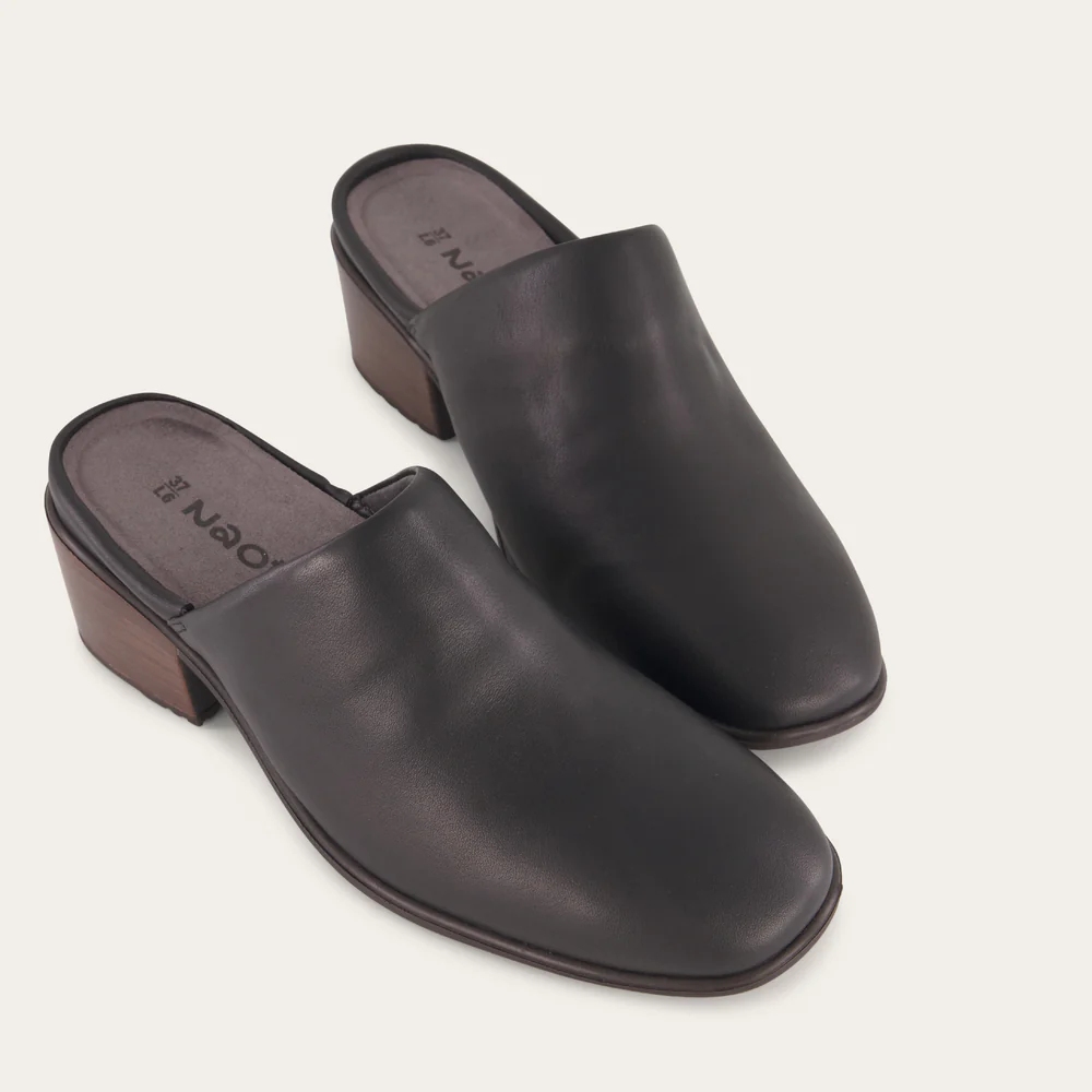 NAOT Dedicate Jet Black Leather