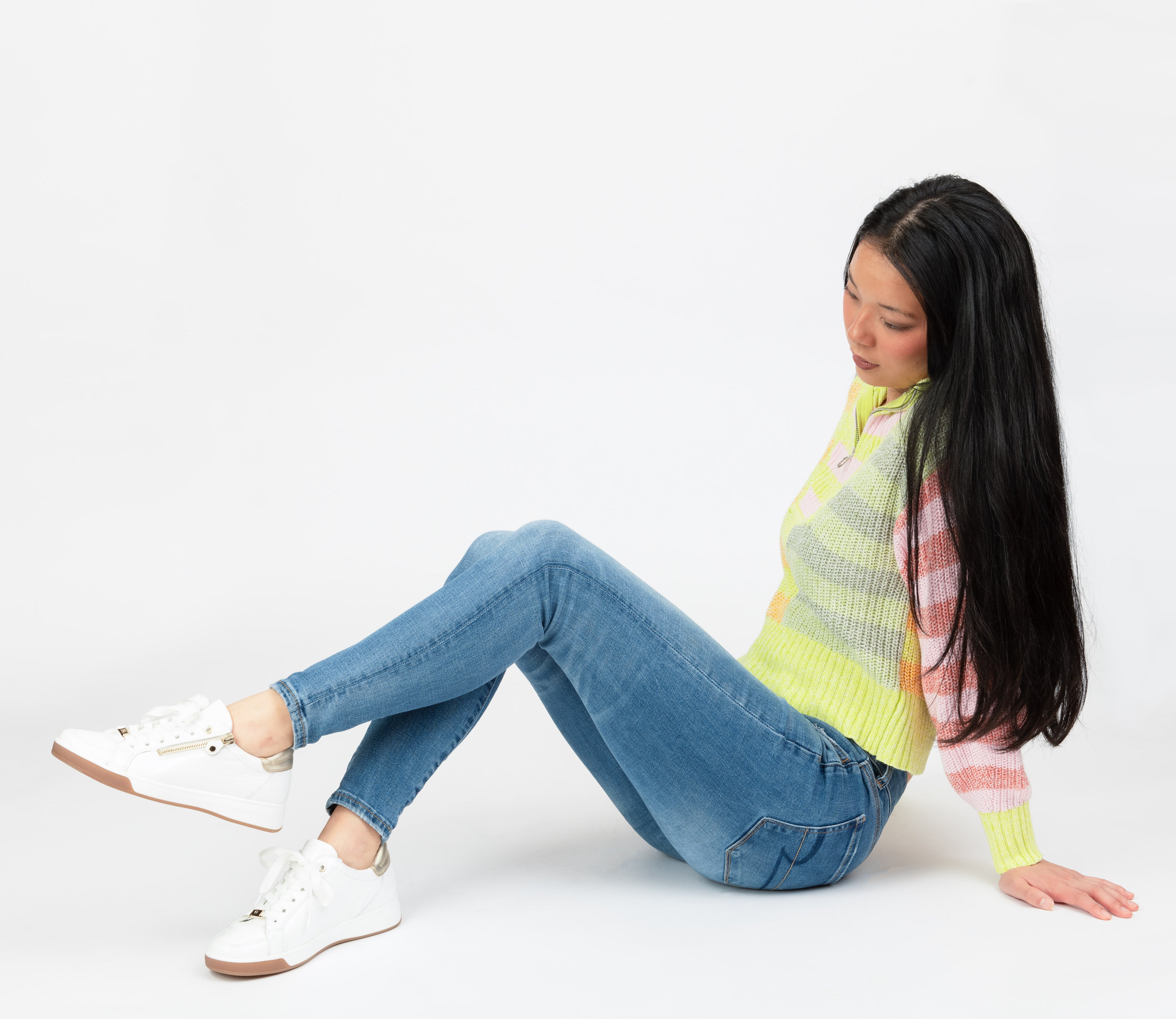 ara 595-225 Rei low white with platin accents patent leather