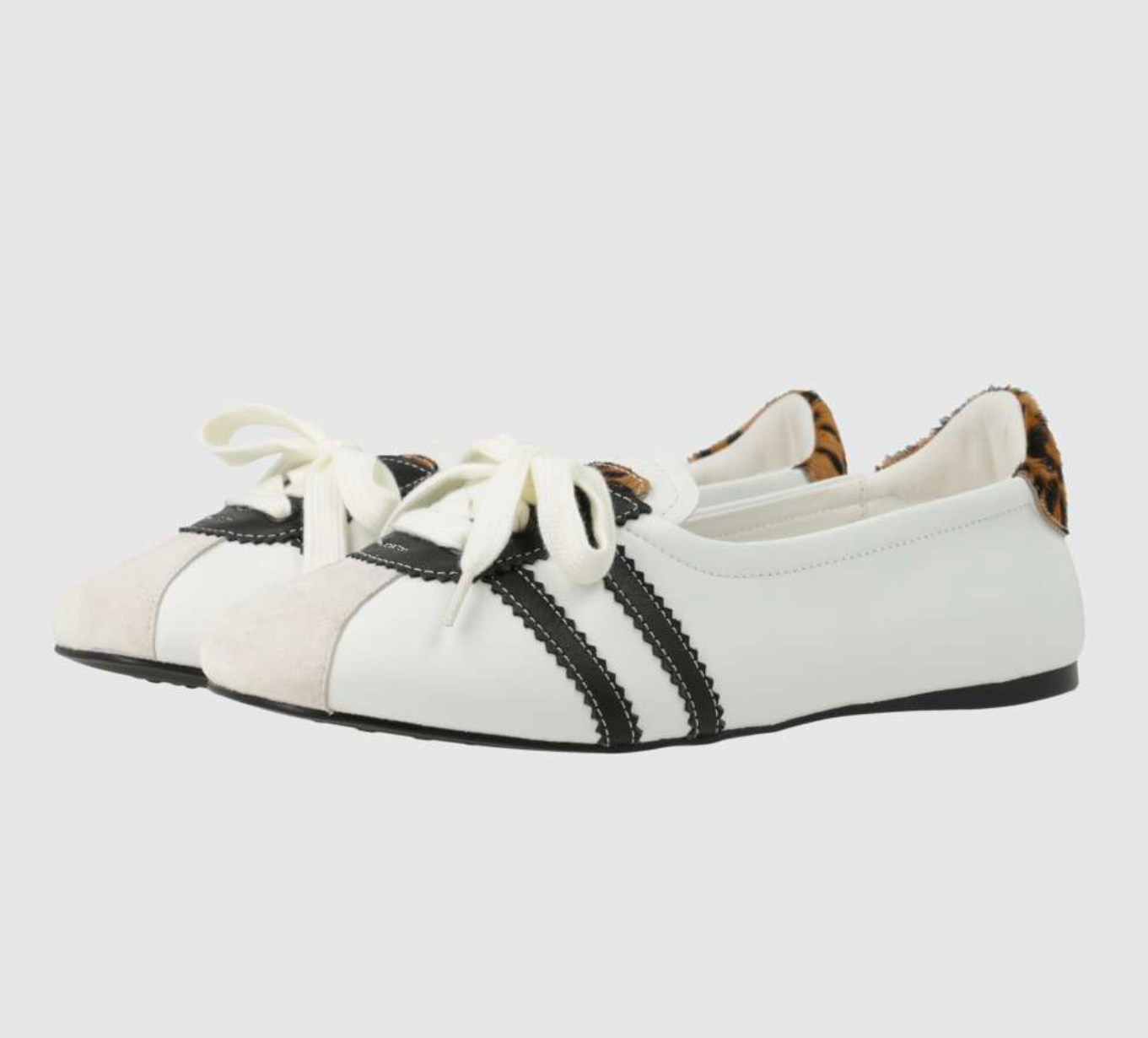 LDI Beto-260 Black & White sneakerina