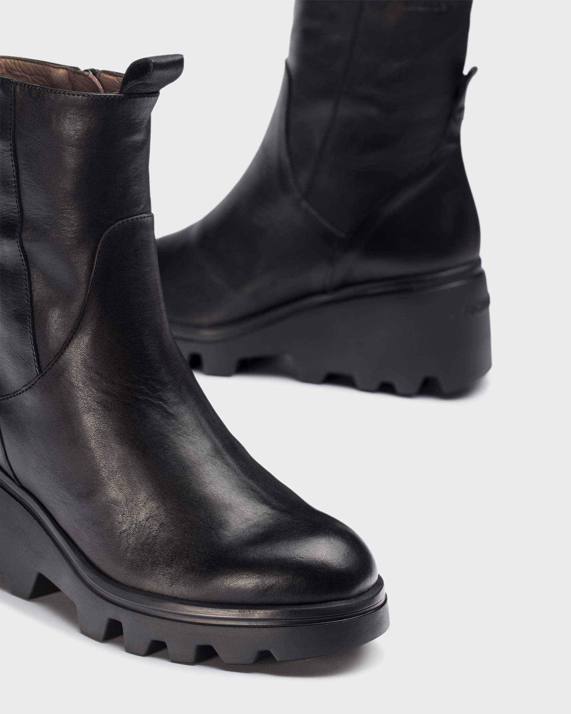 WND 1231-320 NERO WEDGE