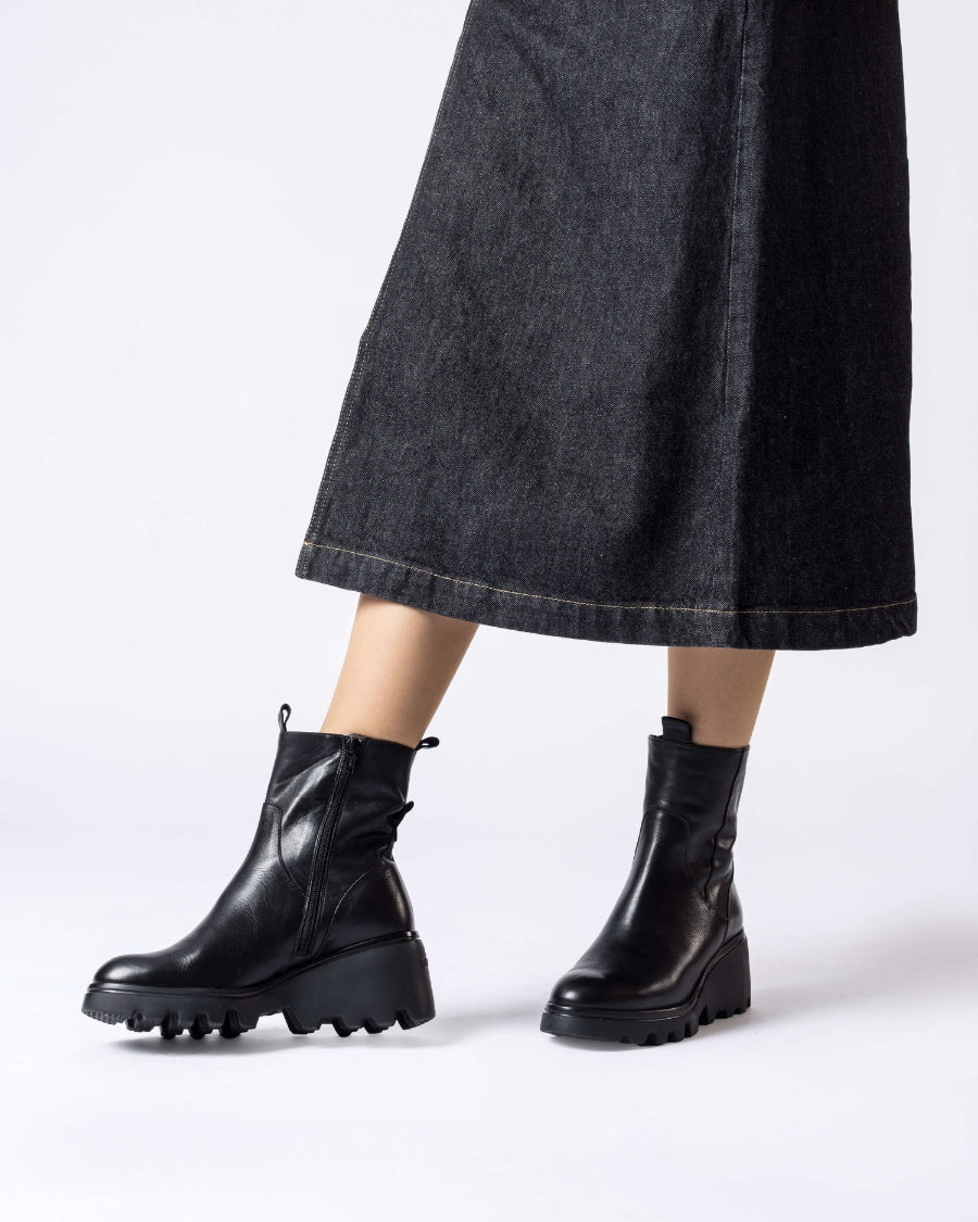 WND 1231-320 NERO WEDGE