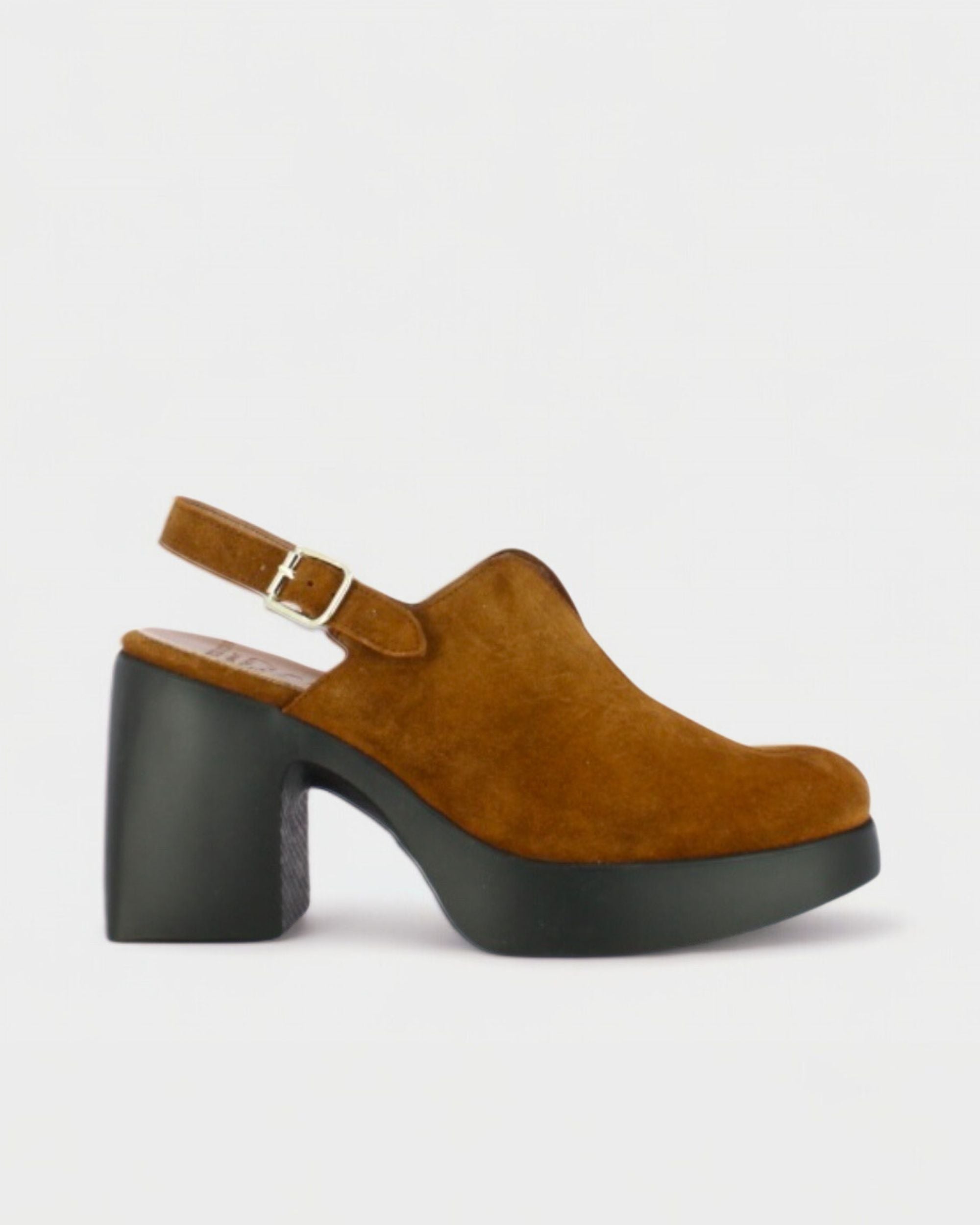 WND 3233-250 CAPUCCINO SUEDE