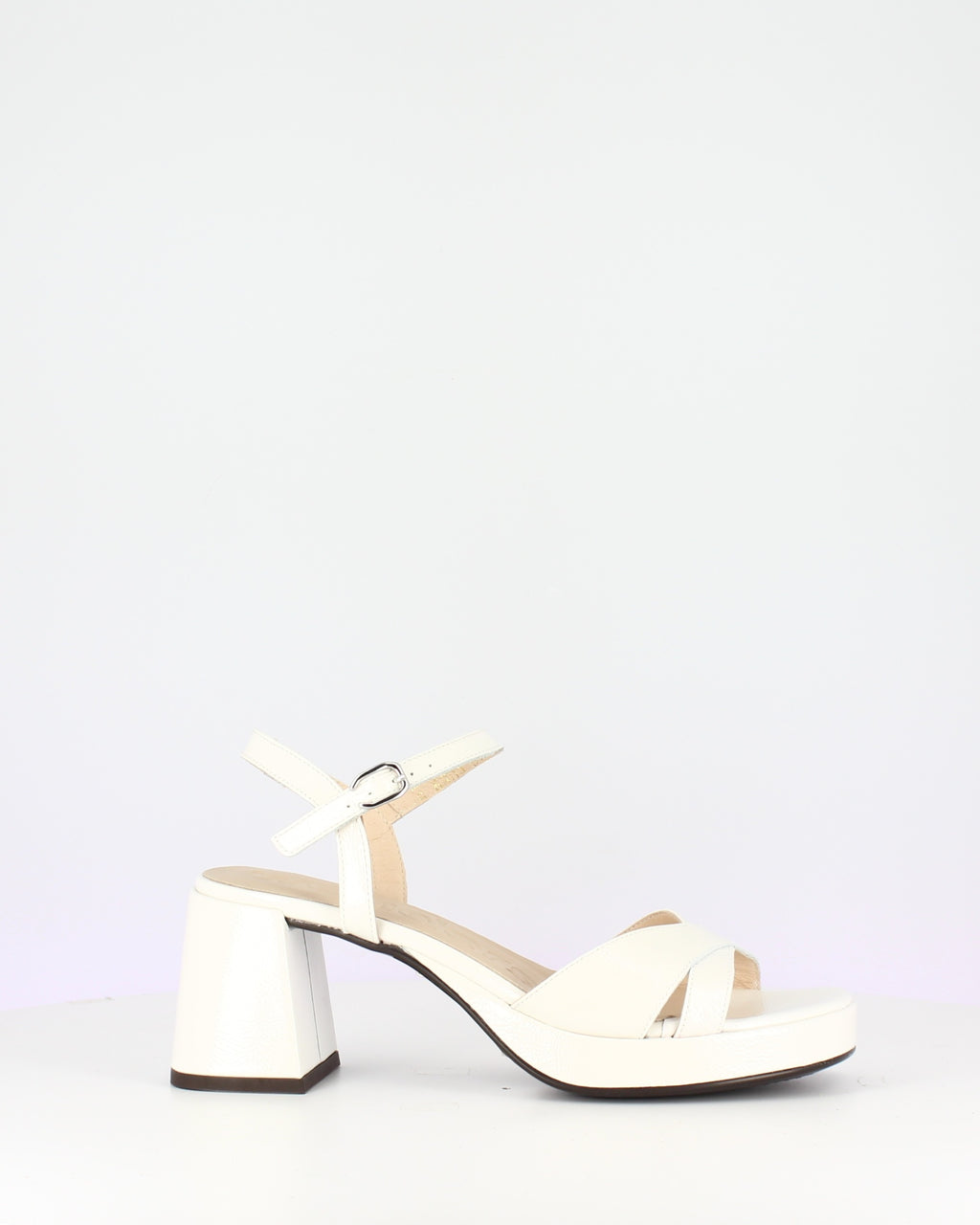 WND 5242-280 G6803 OFF WHITE PATENT