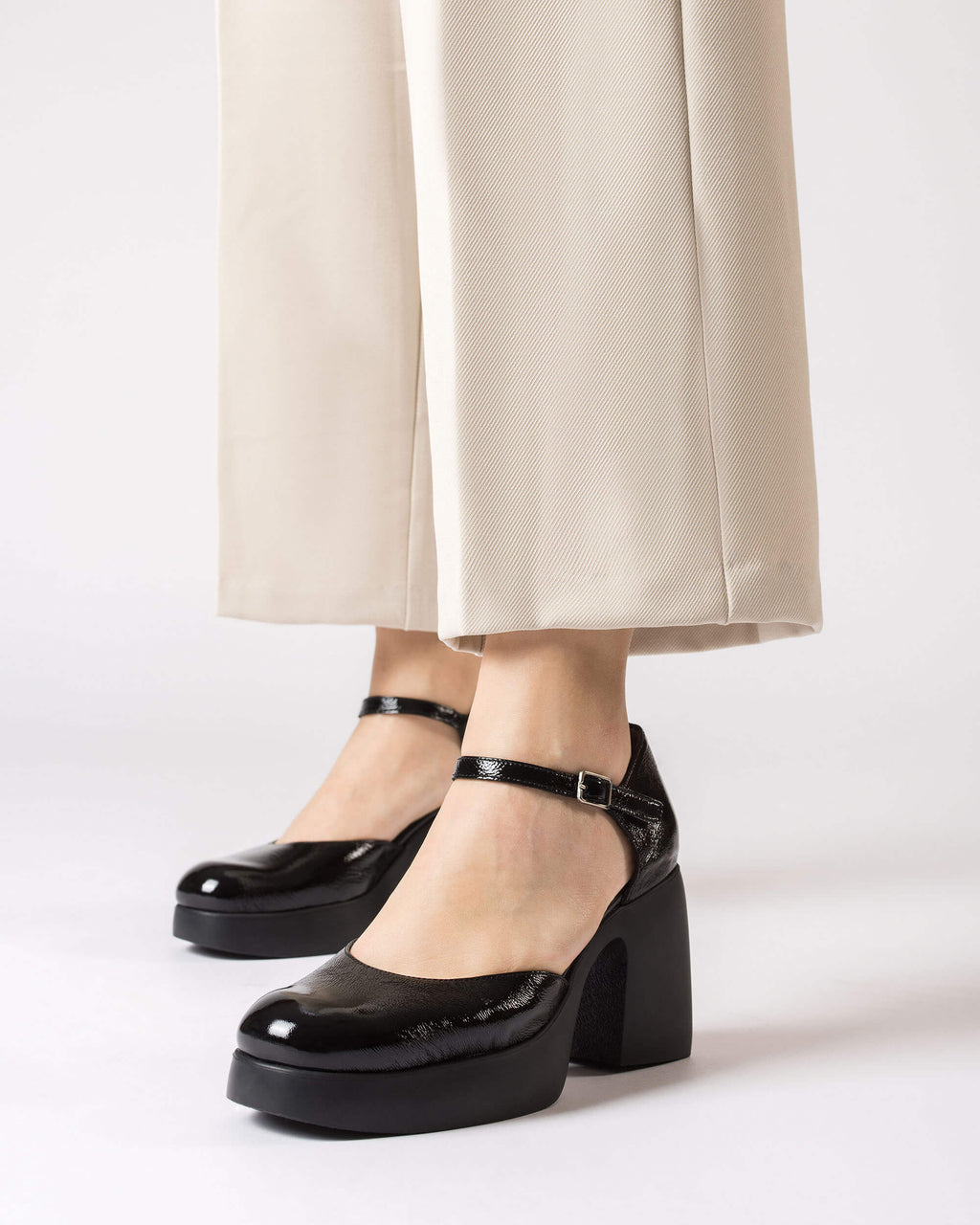 WND 0195-250 H4930 BLACK PAT