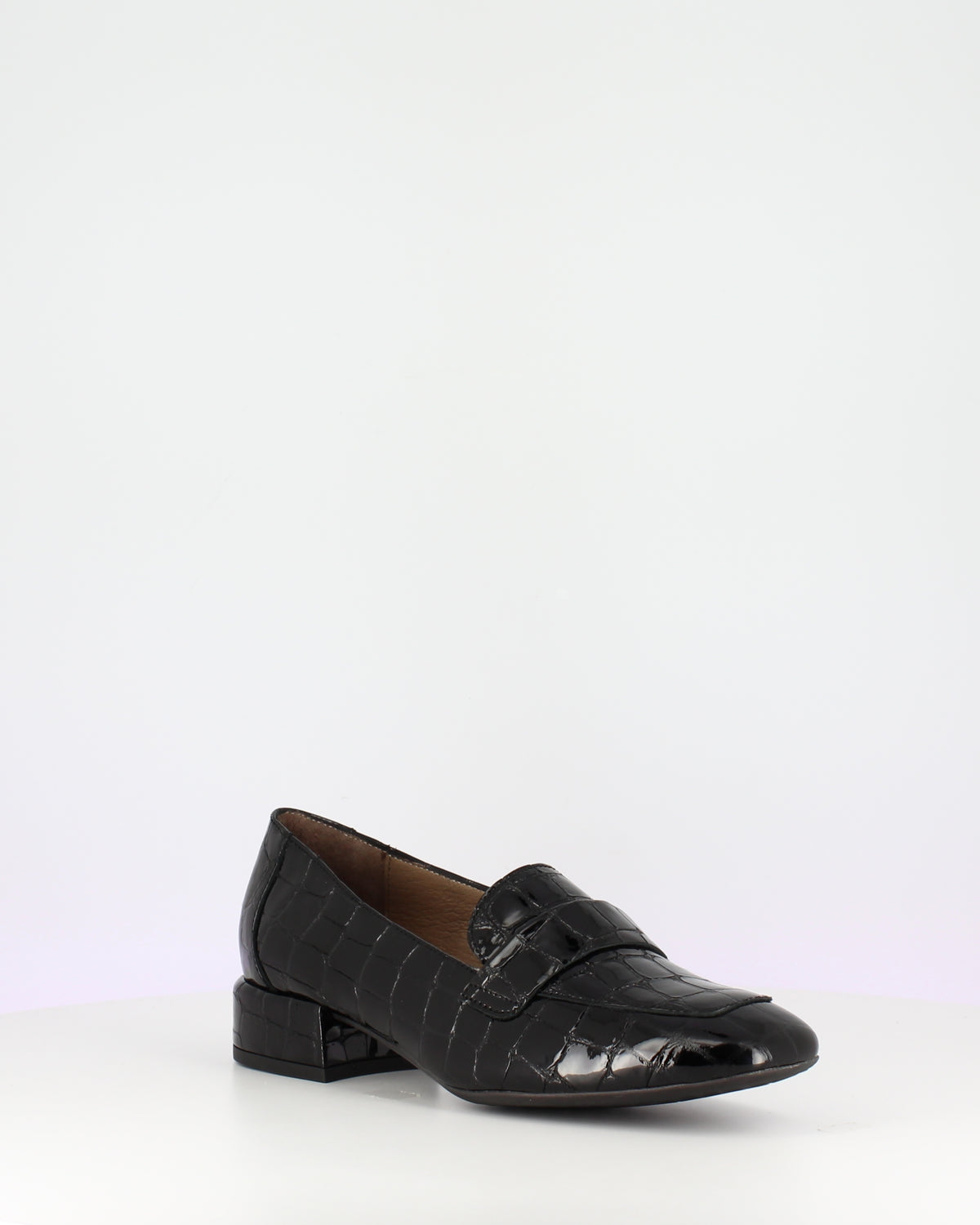 WND 0251-275 BLACK PATENT CROCO PRINT