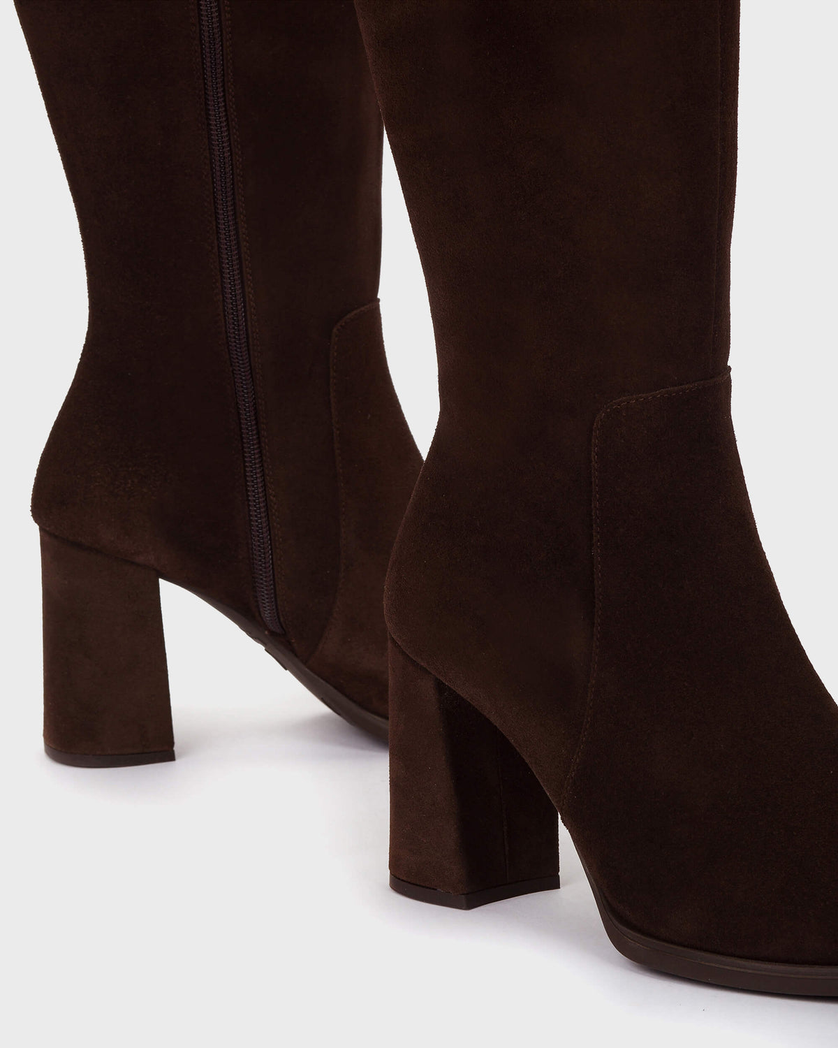 WND 2255 M5432 BROWN SUEDE TALL BOOT