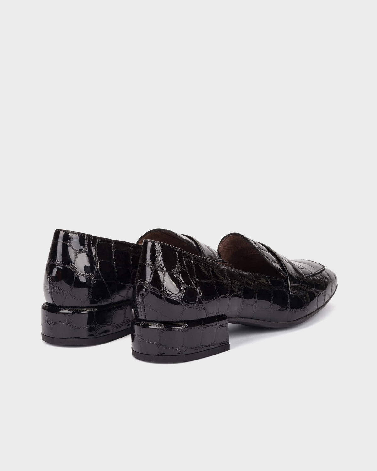 WND 0251-275 BLACK PATENT CROCO PRINT
