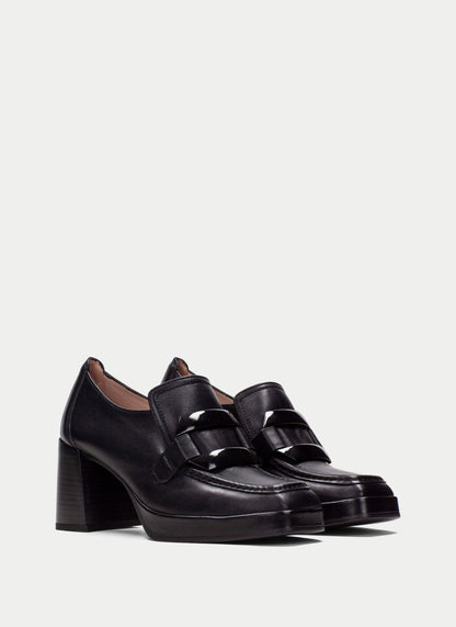 HSP 1317-300 NATALIE BLACK LEA LOAFER