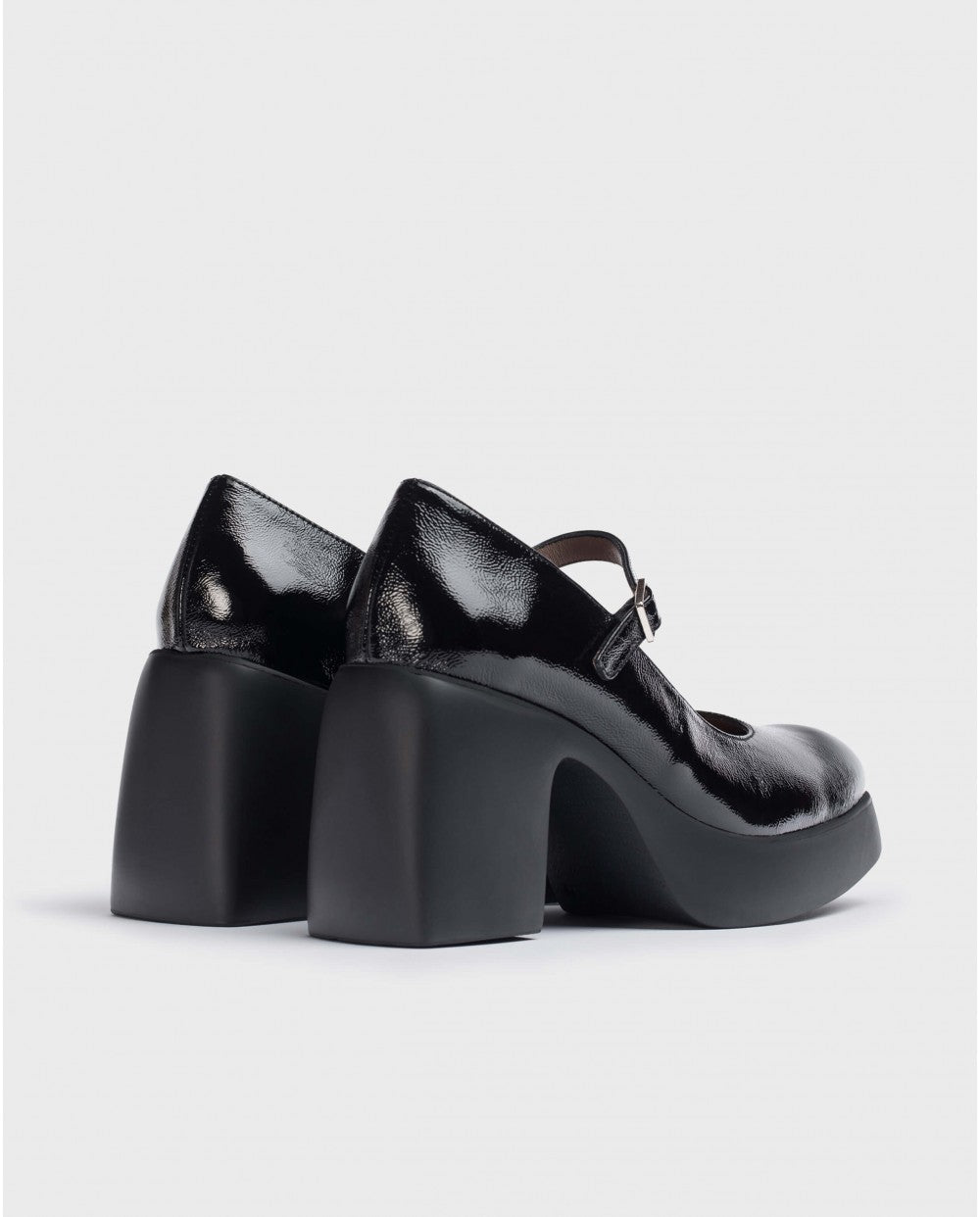 WND 0180-250 BLACK PAT MJ